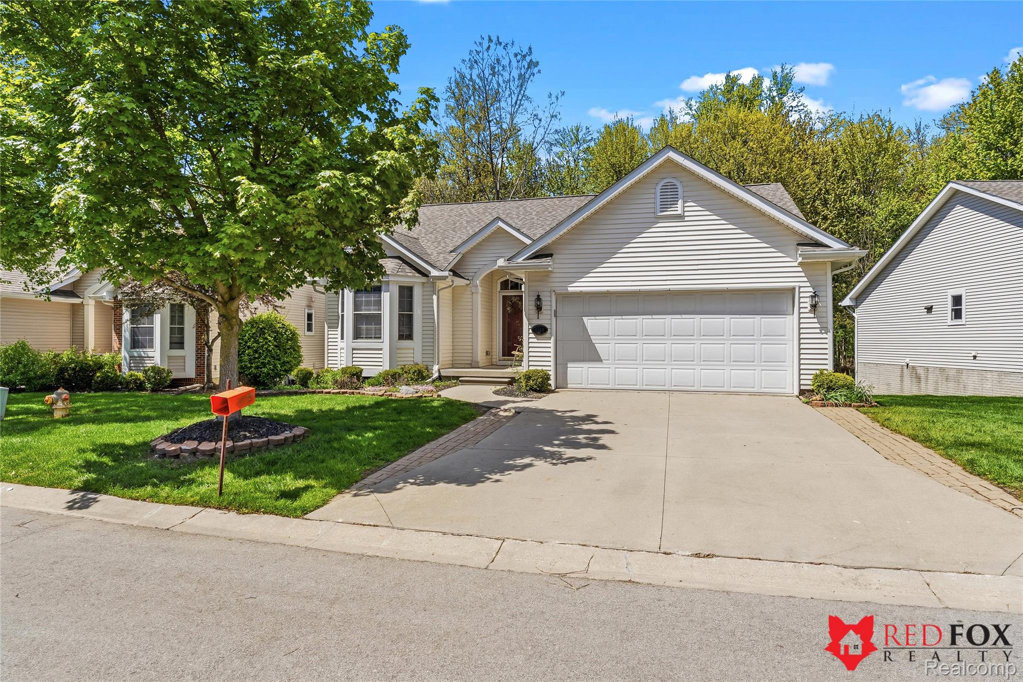 1199 Creek View Court