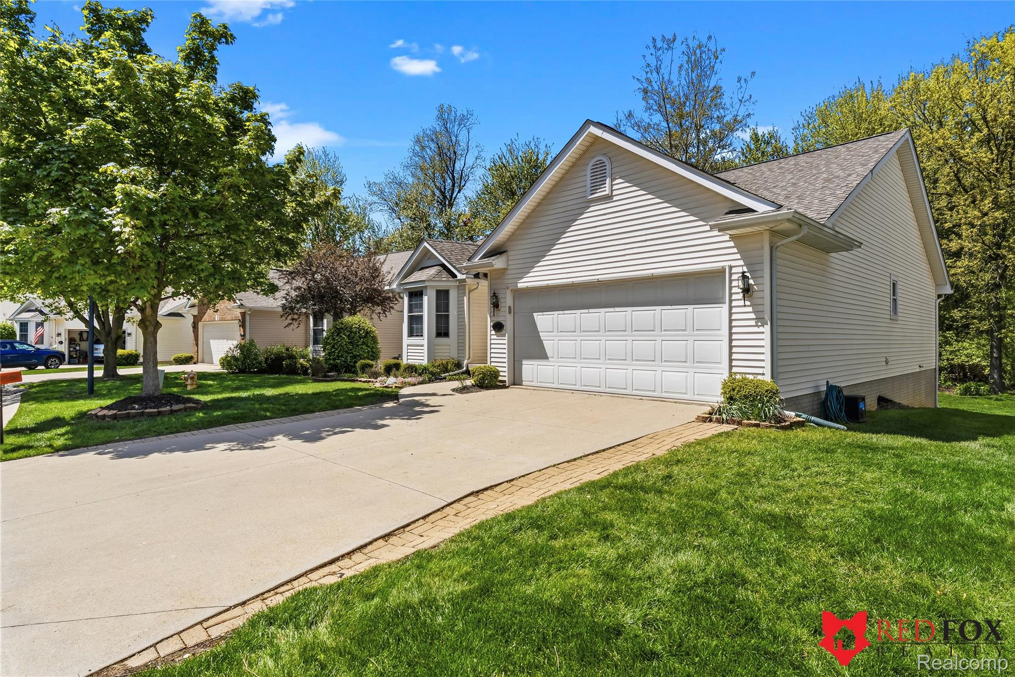1199 Creek View Court