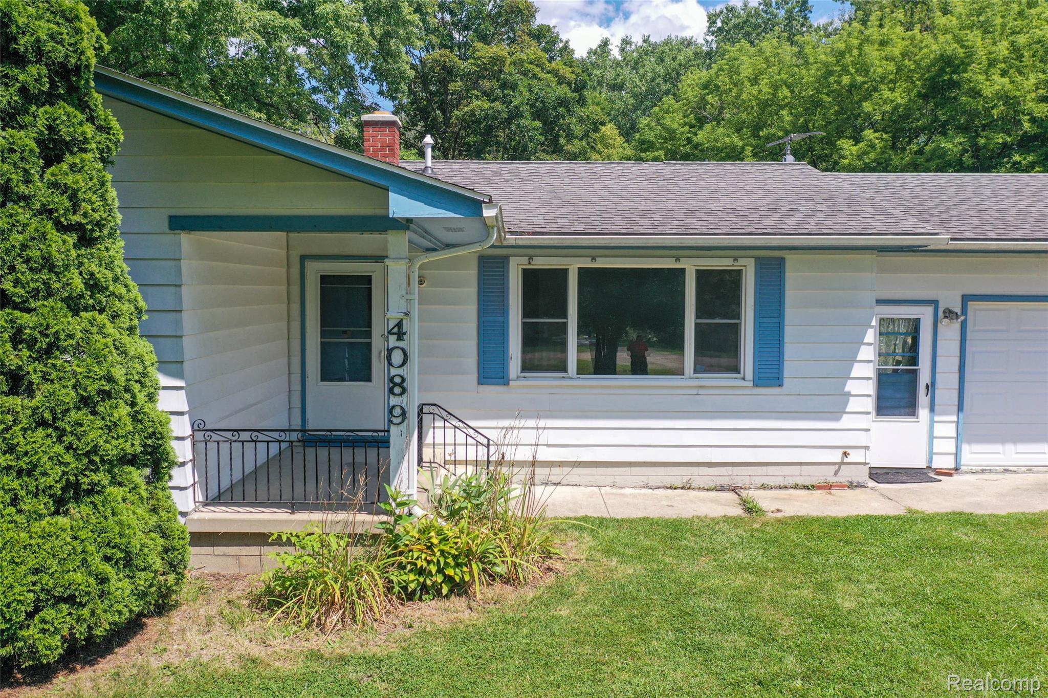 4089 Day Street