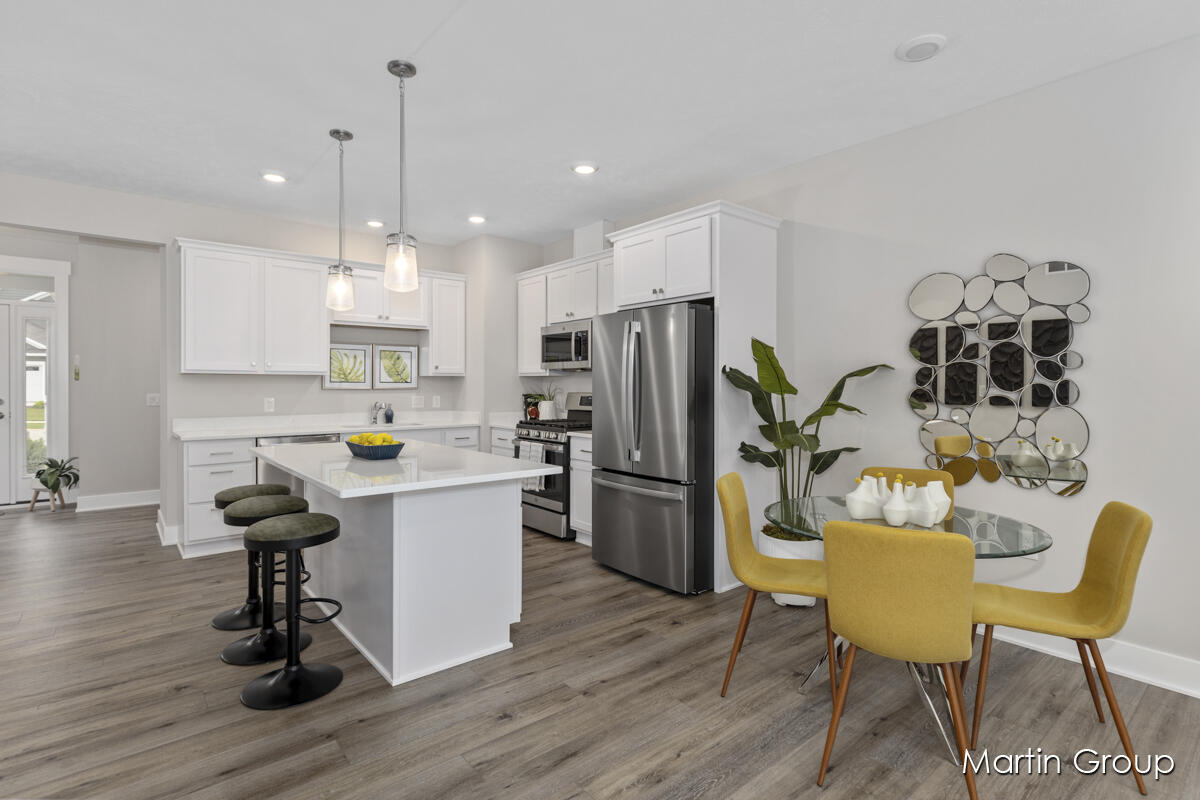 2219 Watertown Way NE