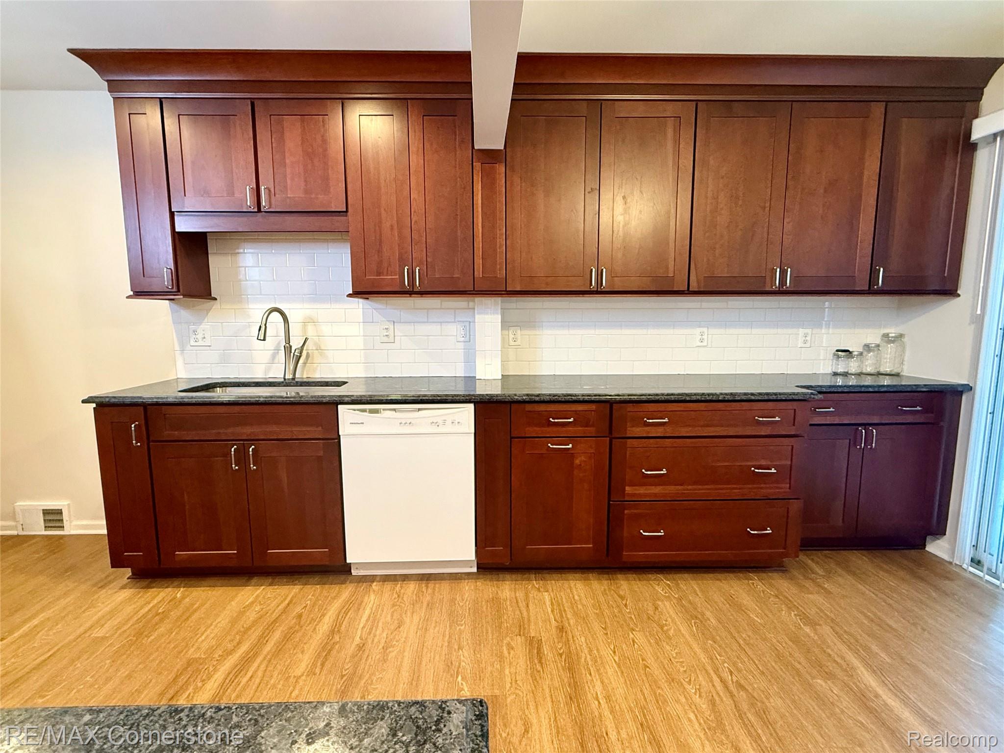 28710 Cambridge Street