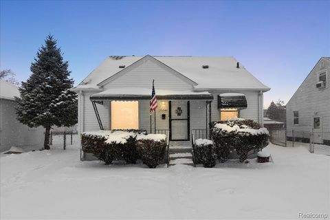 25245 Dodge Street Roseville City MI 48066