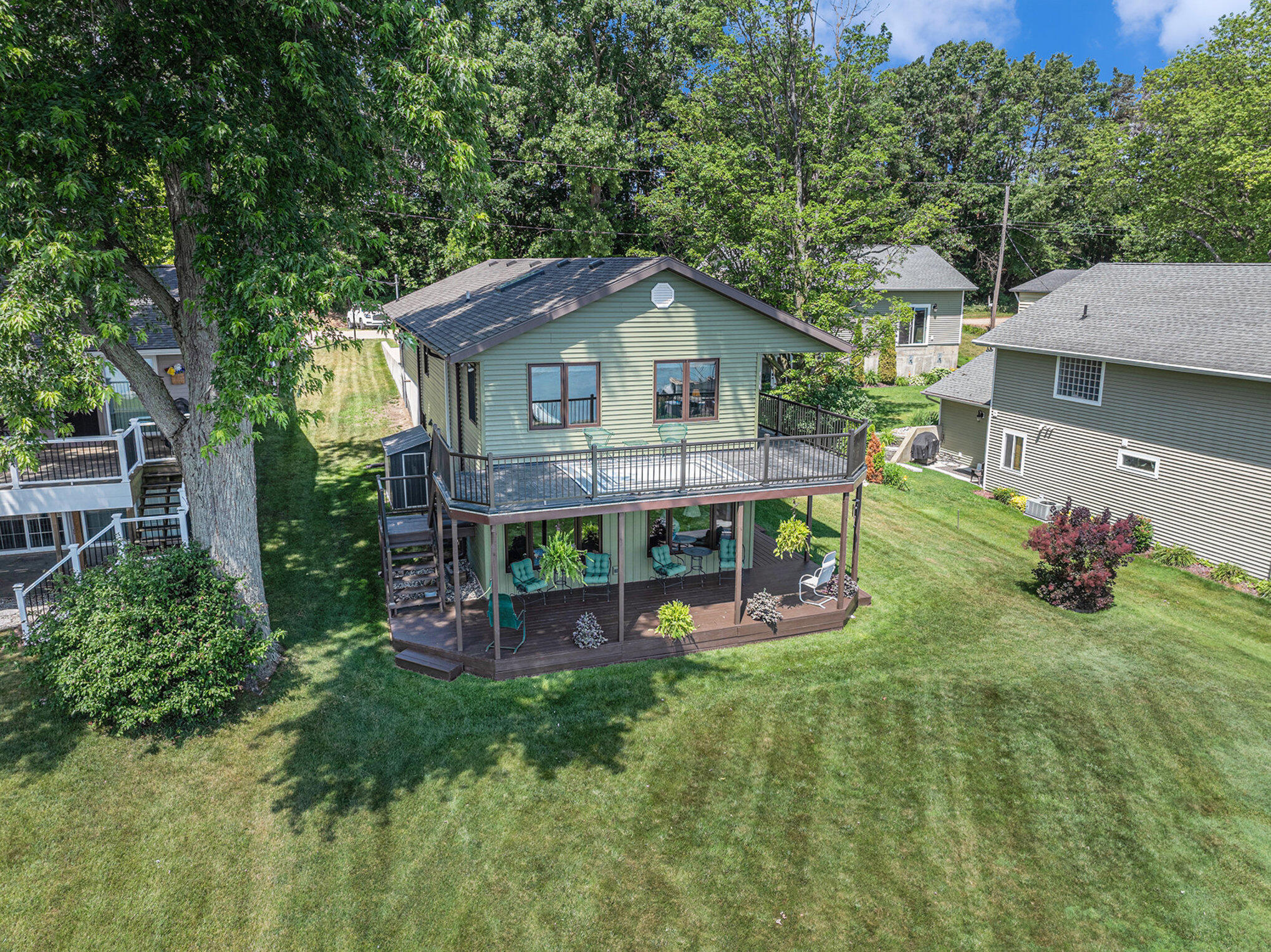 13024 S Lake Breeze Drive