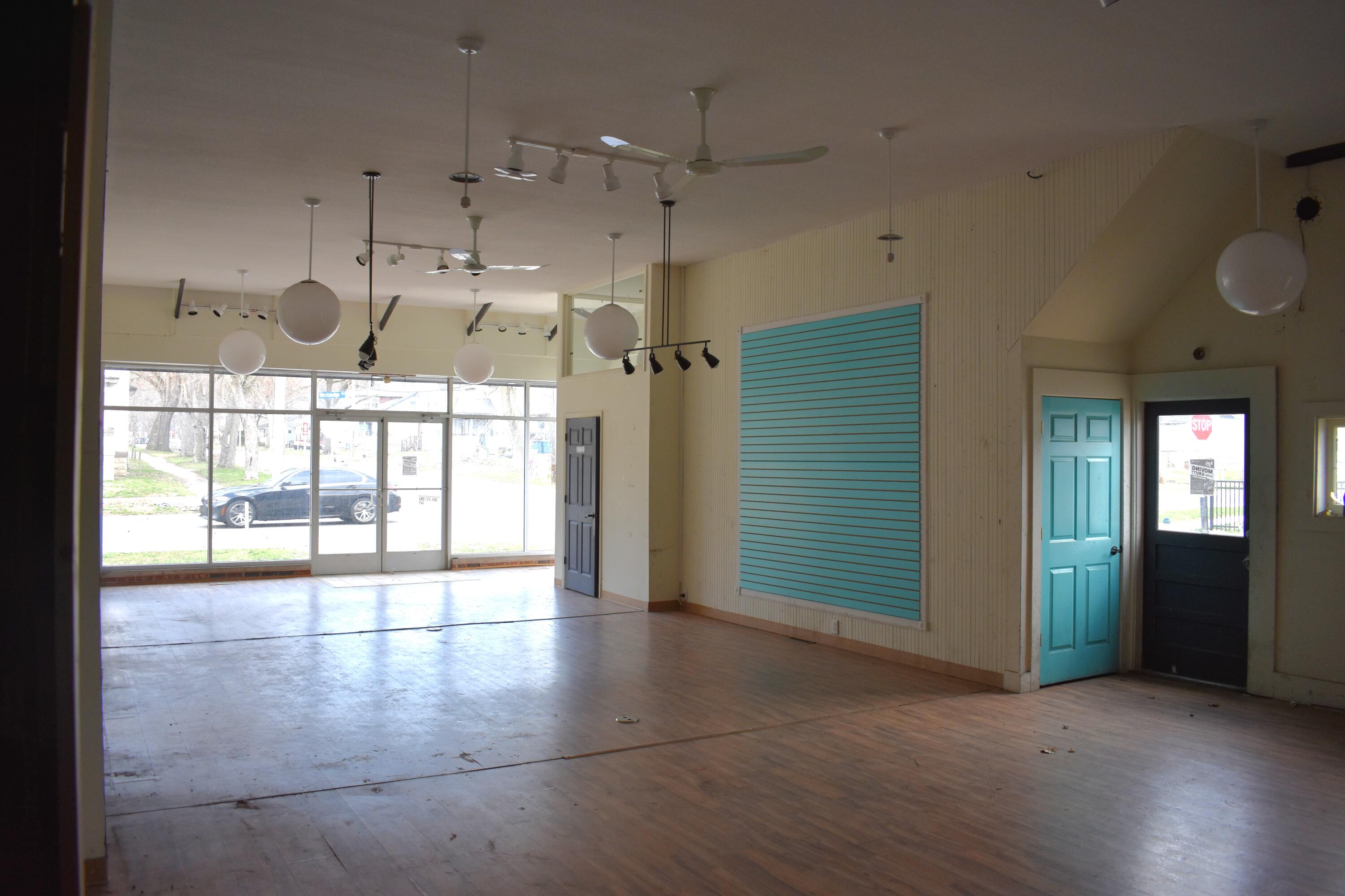 1301-1313 S Westnedge