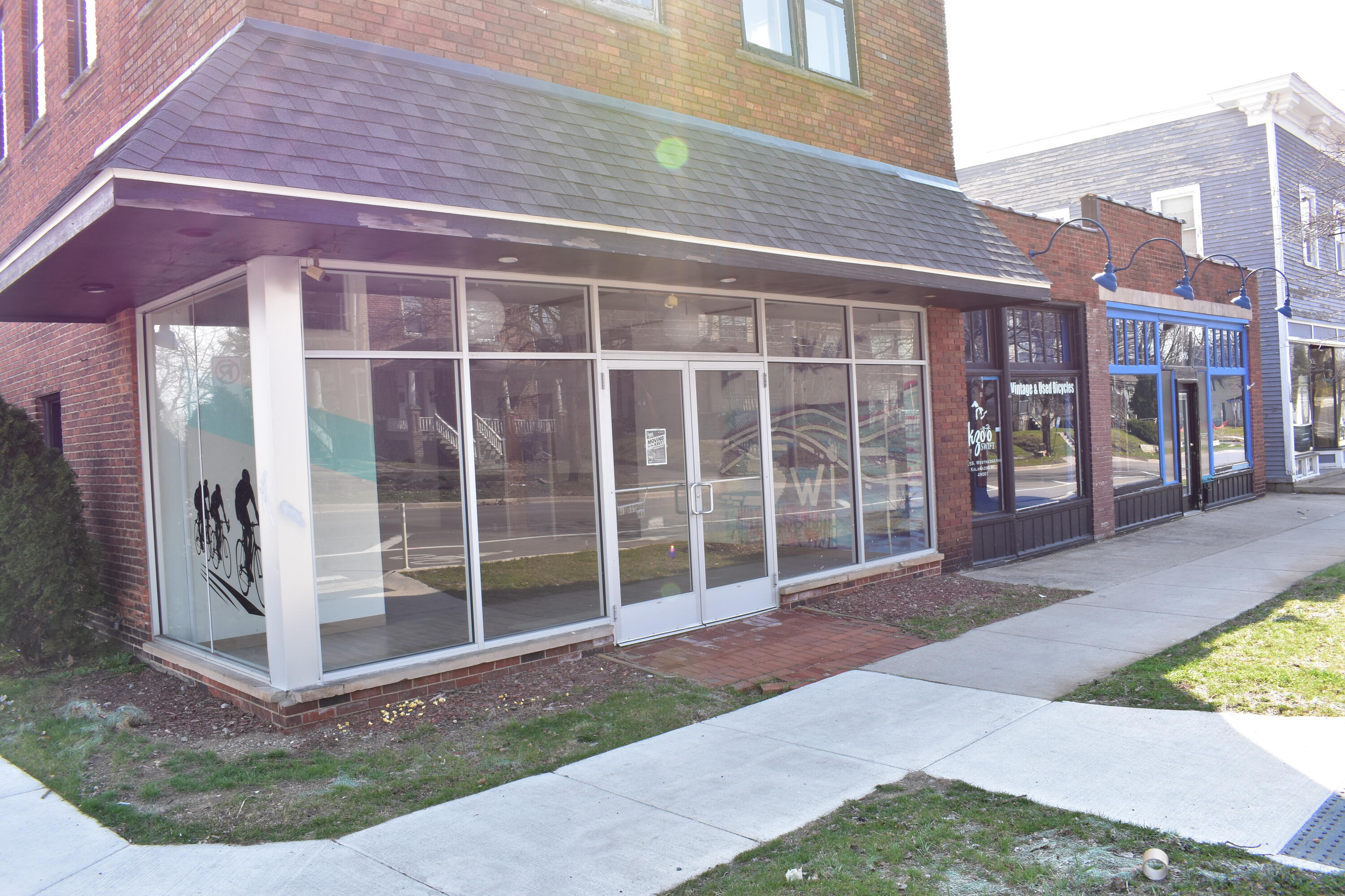 1301-1313 S Westnedge