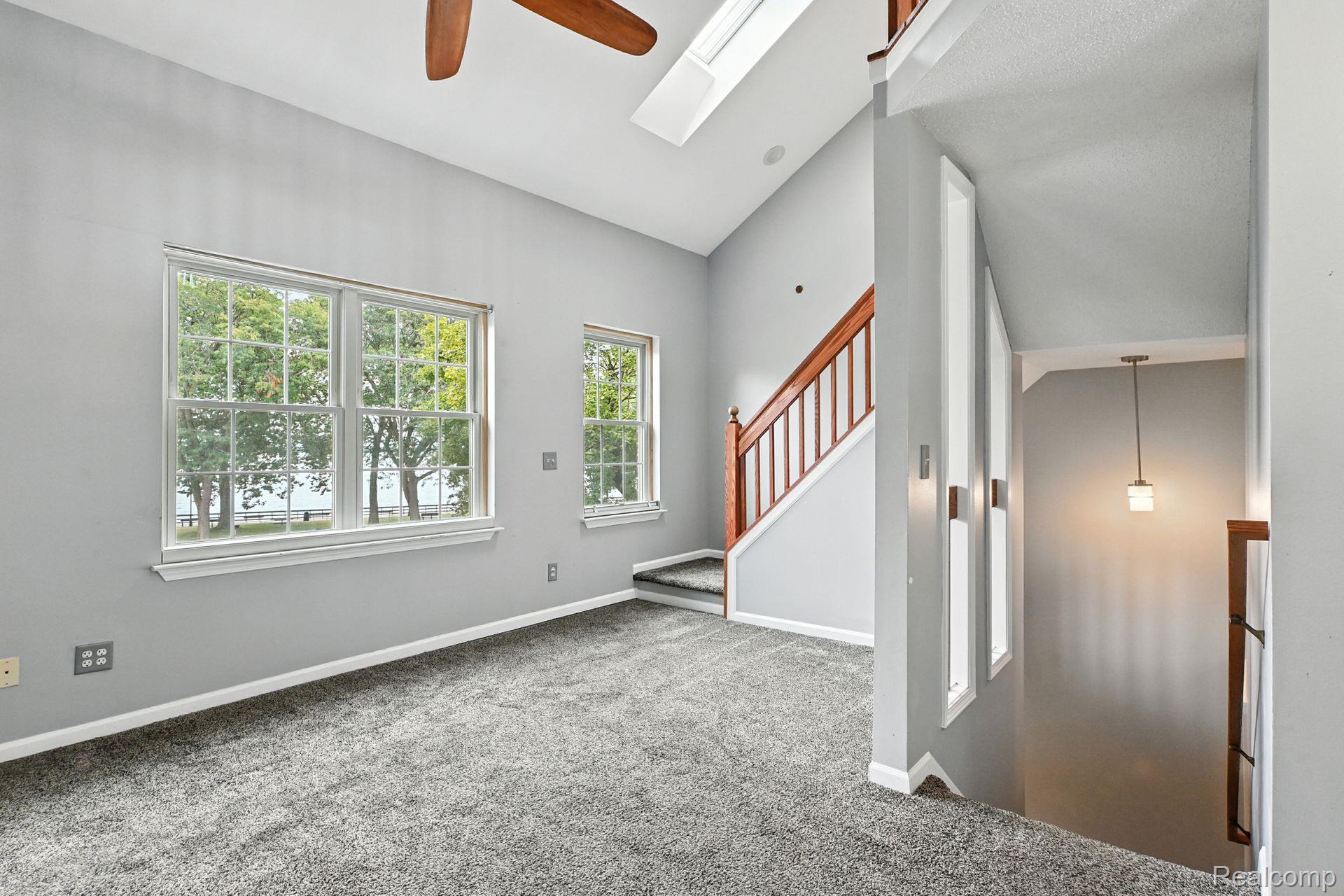 2842 Van Alstyne