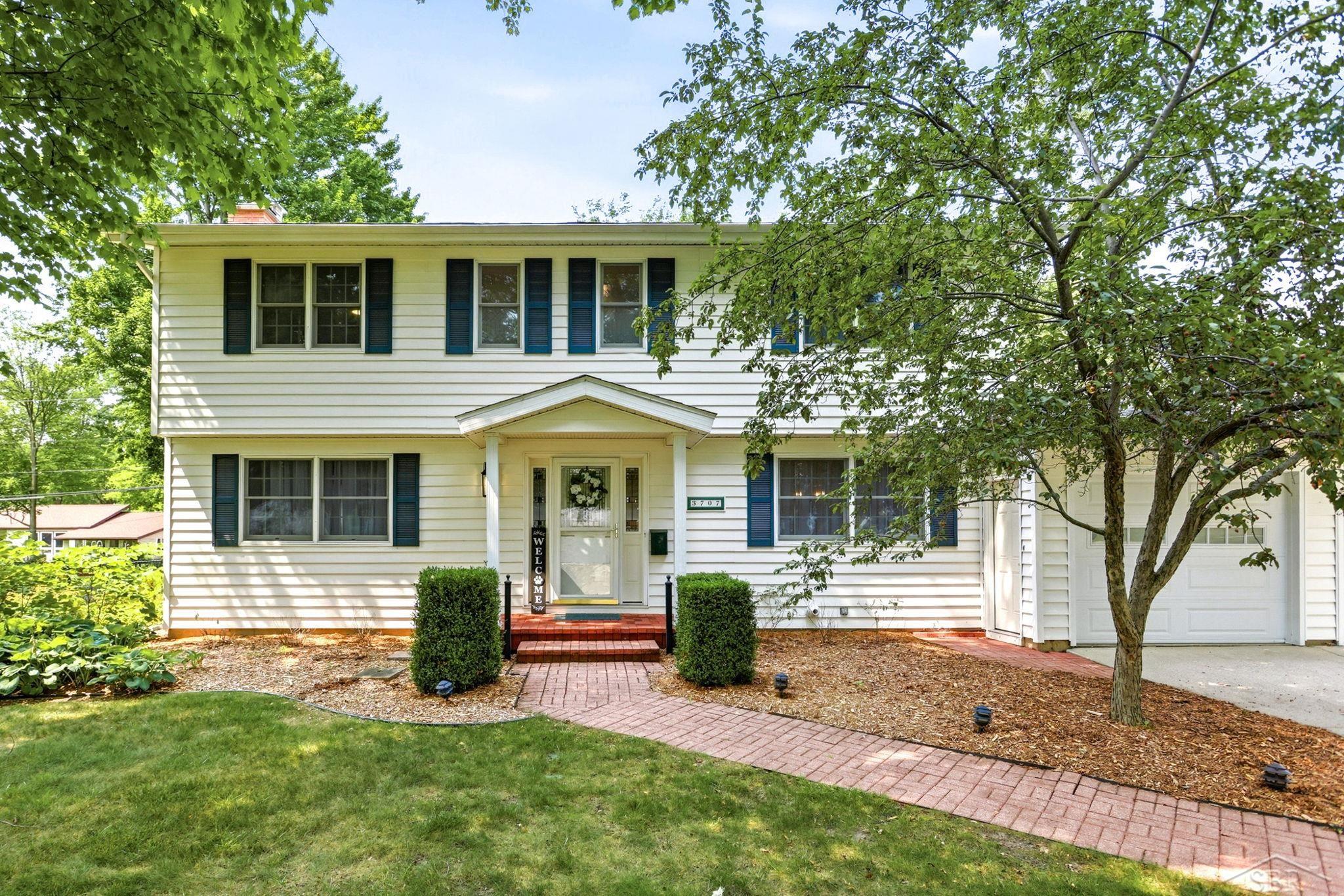 3707 Greenbrier Terrace