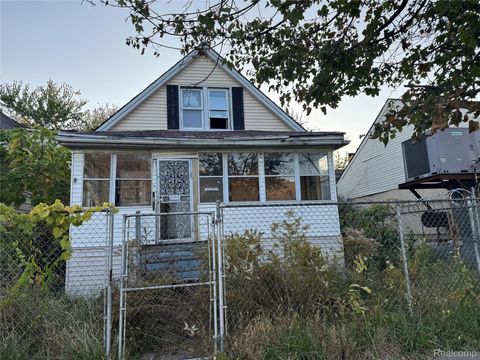 6475 Seneca Street Detroit City MI 48213