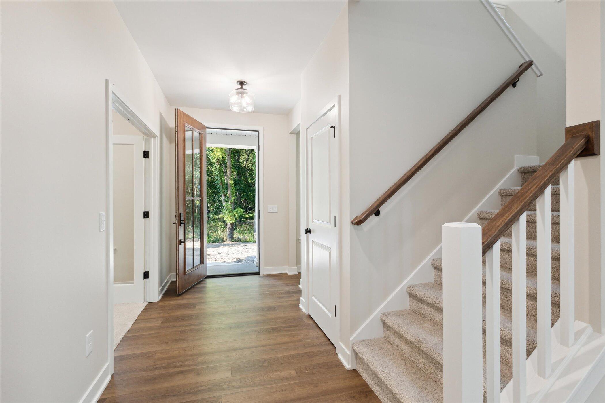 6627 Chaffey Creek Trail