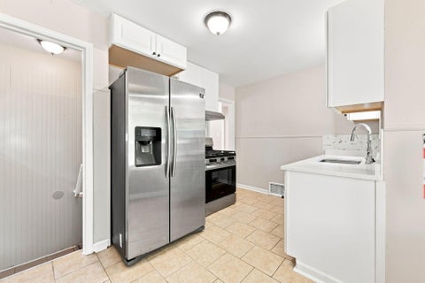 Tiny photo for 1666 Liberty Avenue, Lincoln Park City, MI 48146 (MLS # 81026045975)