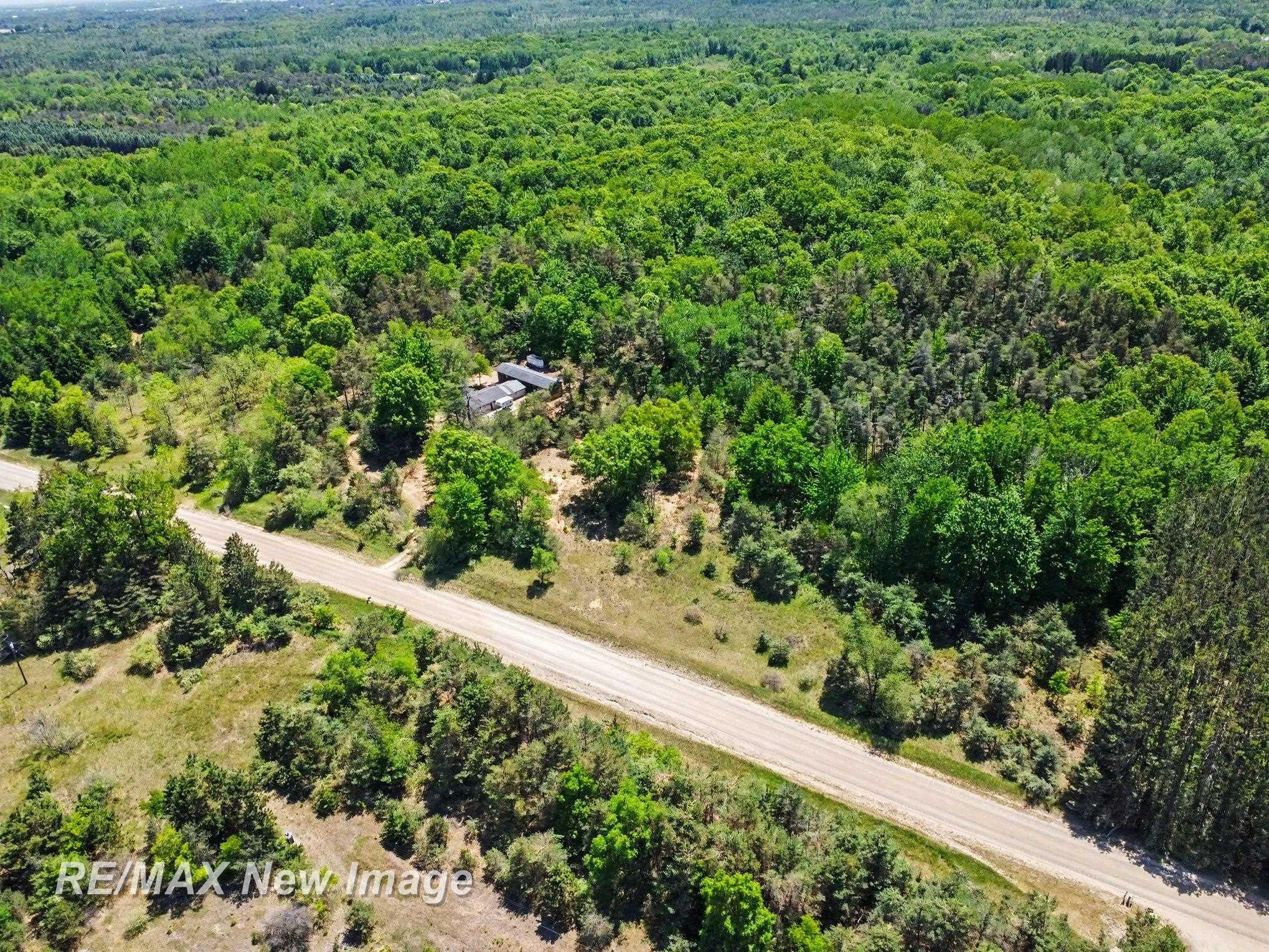 3769 W Herrick Road