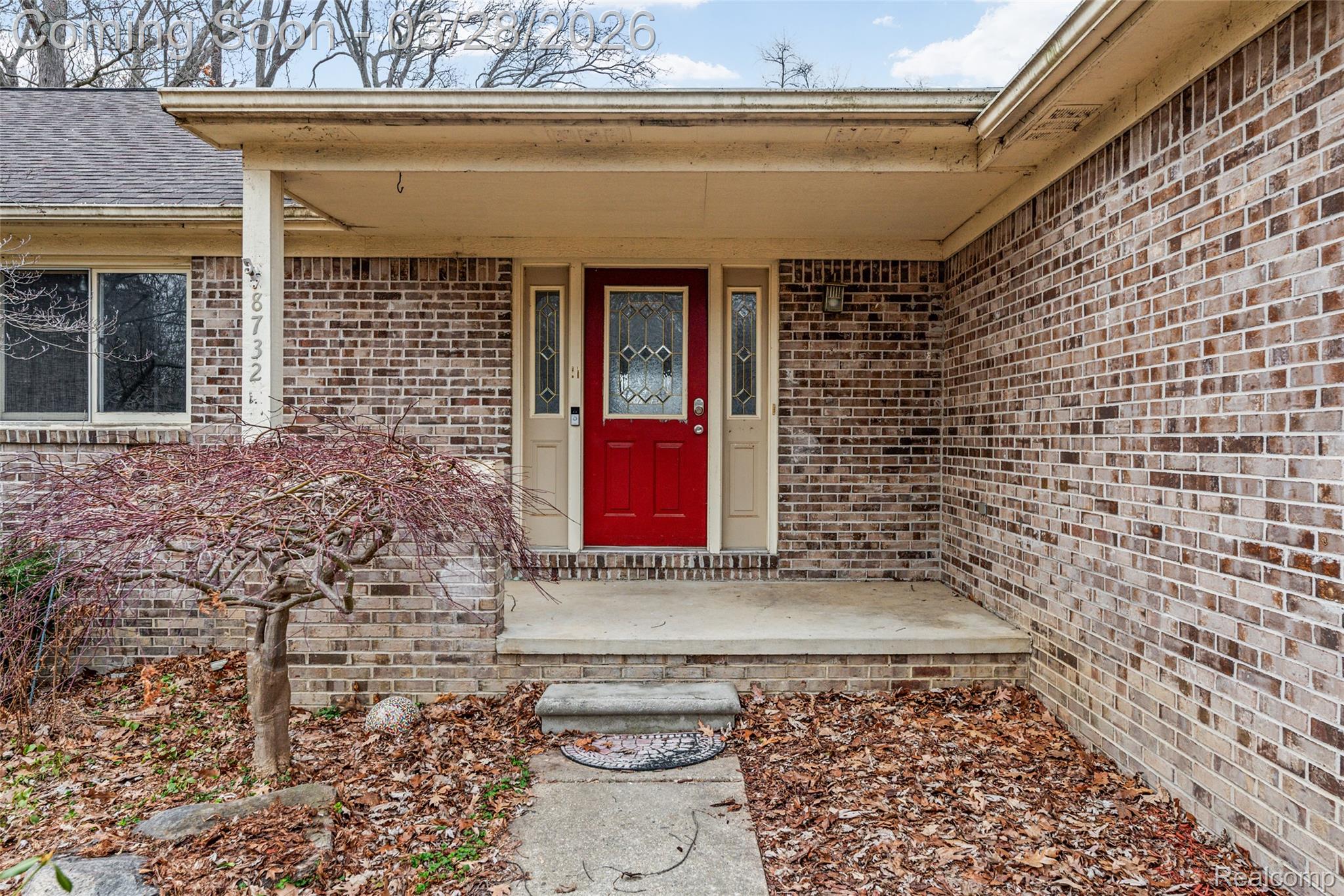 8732 Elizabeth Lake Road