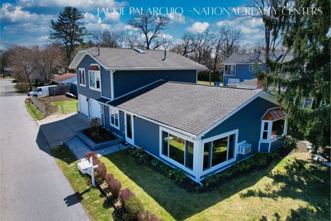 8039 BARNSBURY Street Commerce Charter Township Oakland MI 48382