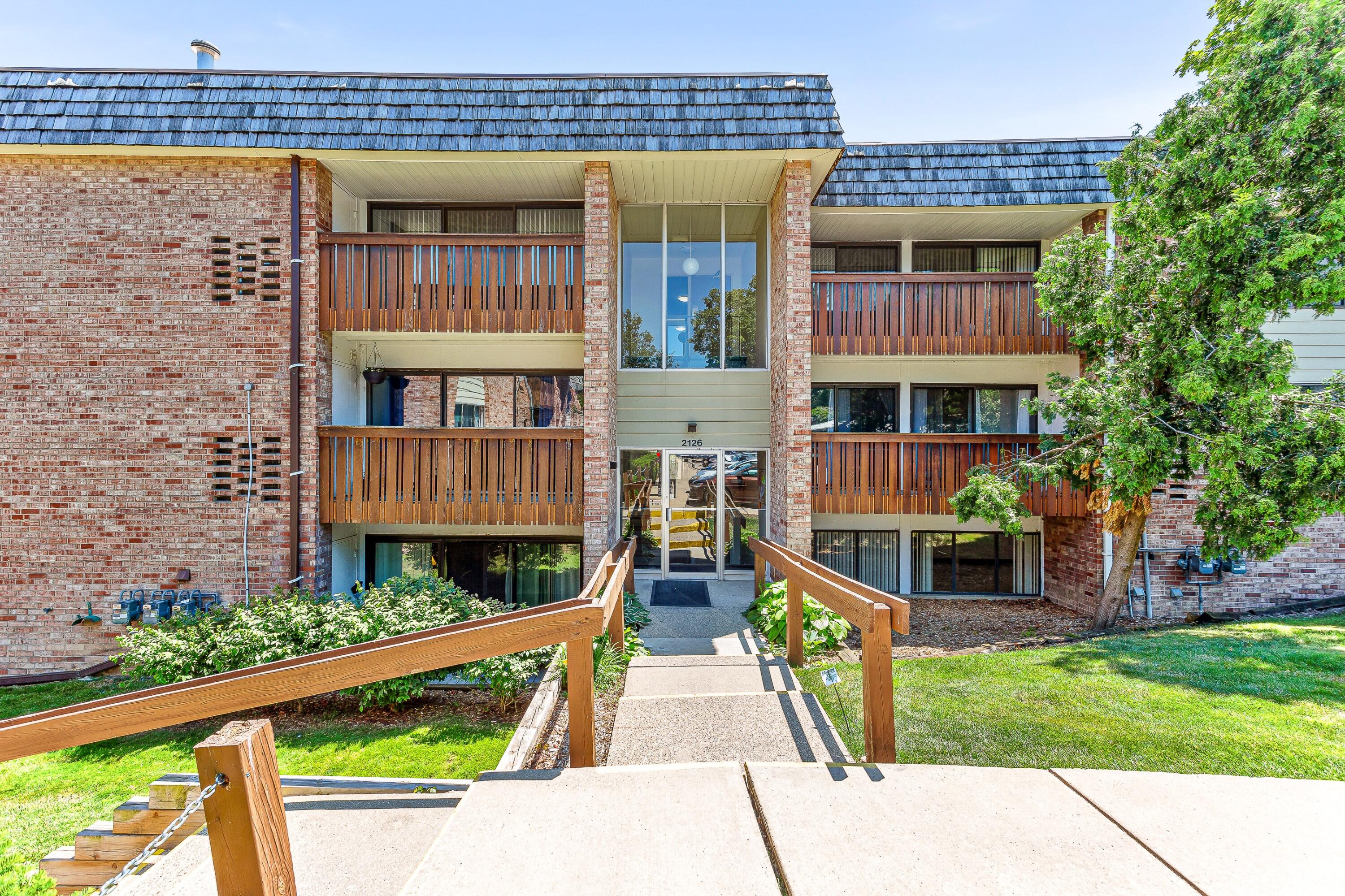 2126 Pauline Boulevard 301