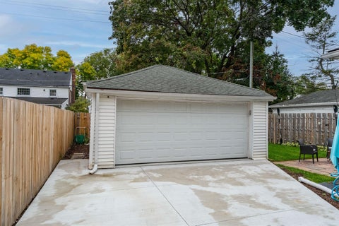 Tiny photo for 409 Madison Street, Grosse Pointe Farms City, MI 48236 (MLS # 58050223680)