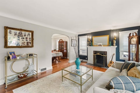 Tiny photo for 409 Madison Street, Grosse Pointe Farms City, MI 48236 (MLS # 58050223680)