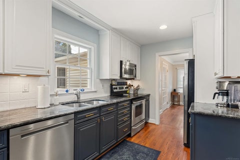 Tiny photo for 409 Madison Street, Grosse Pointe Farms City, MI 48236 (MLS # 58050223680)