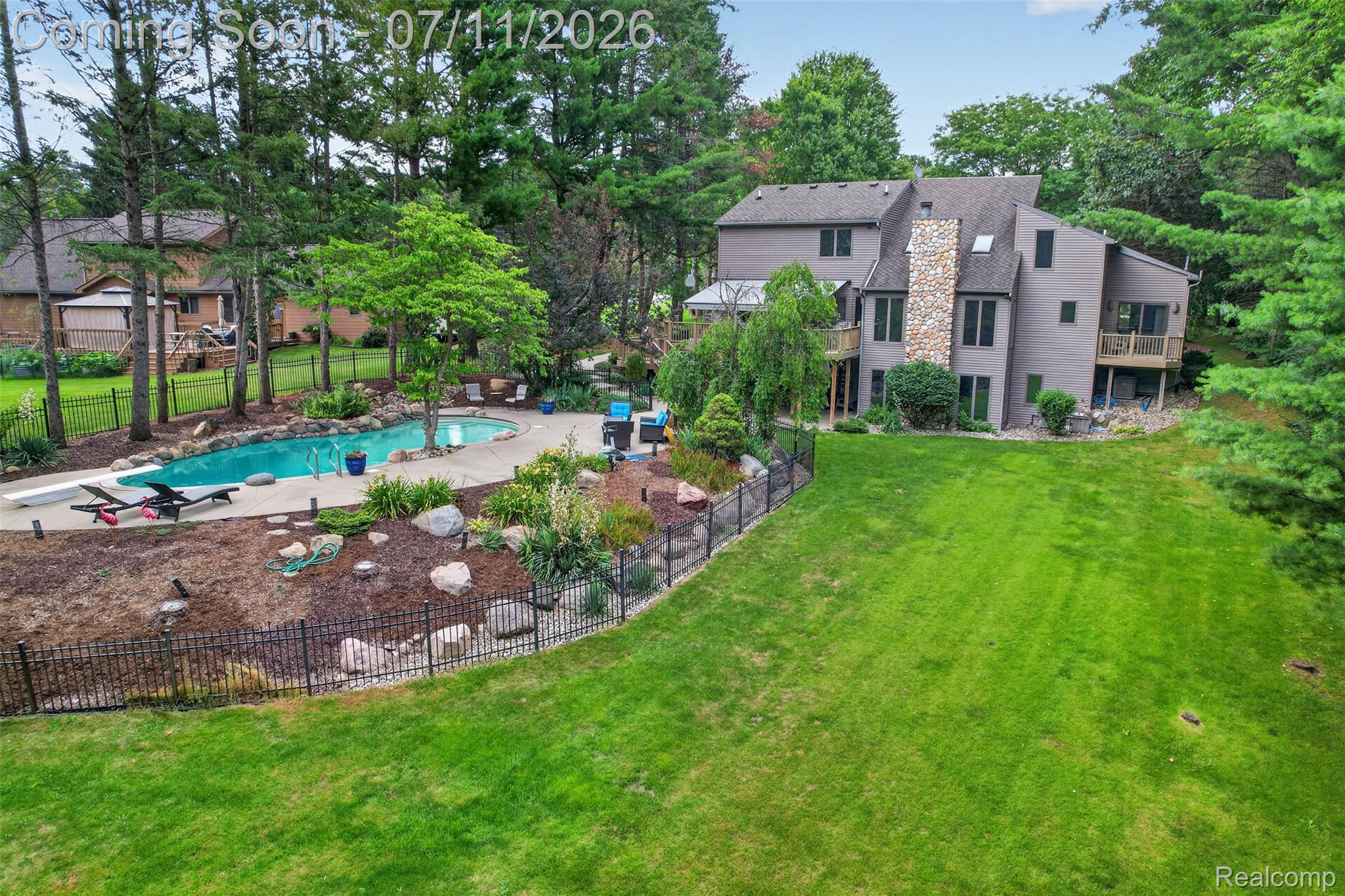 7772 Athlone Drive