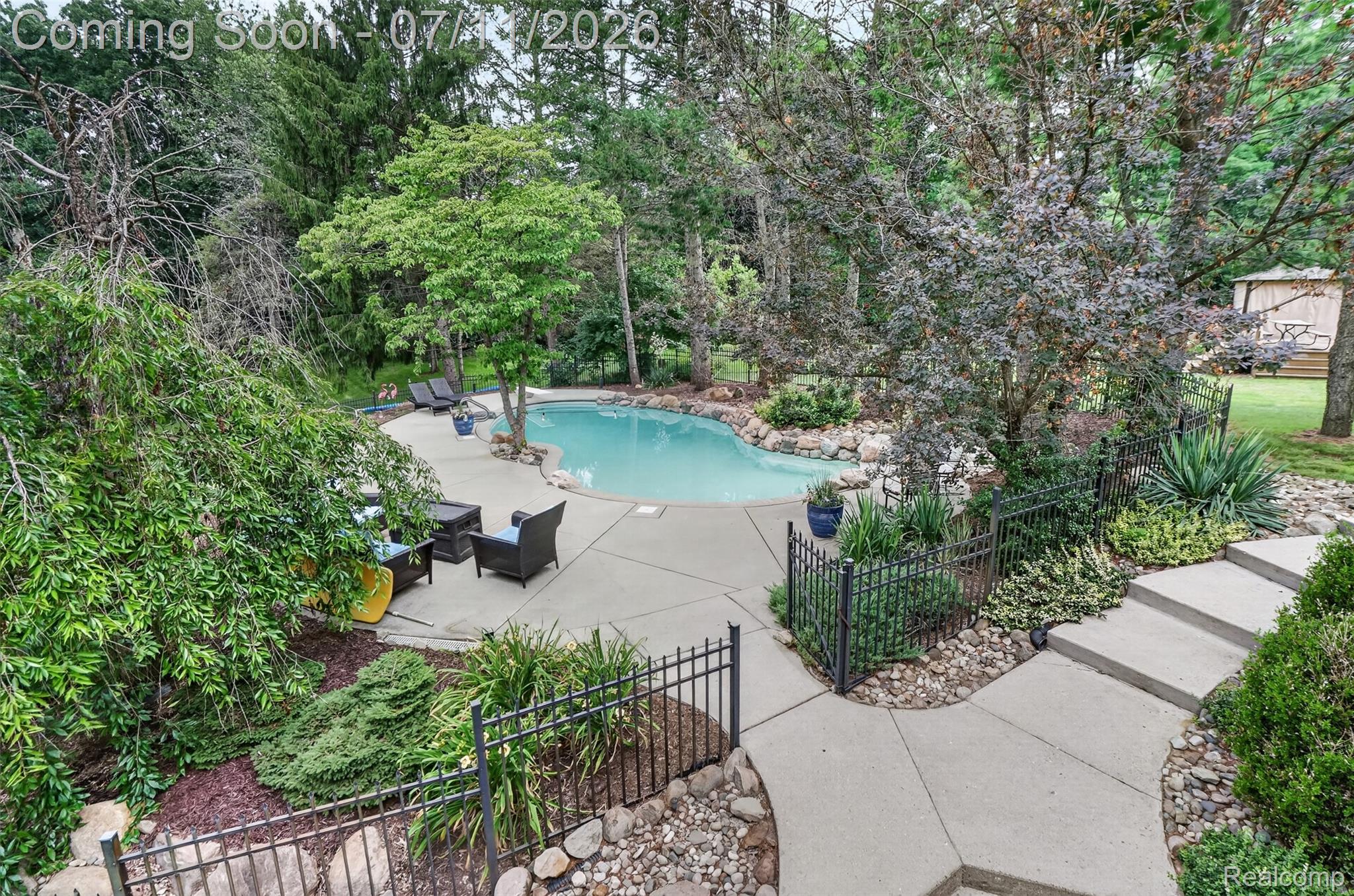 7772 Athlone Drive