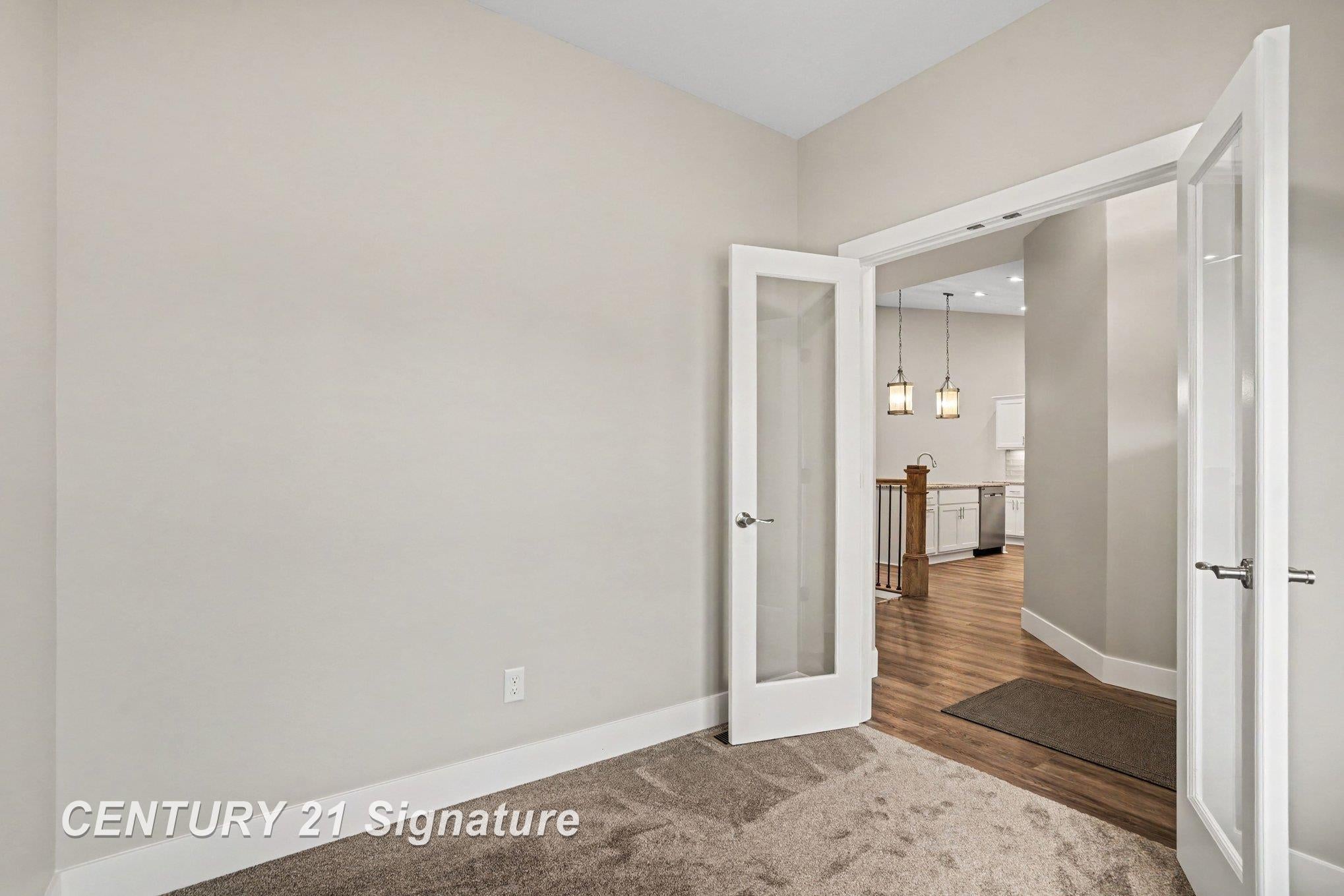4164 Woodburn Court
