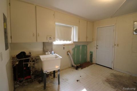 Tiny photo for 3143 Maywood Drive, Mt Morris Township, MI 48504 (MLS # 20261019967)