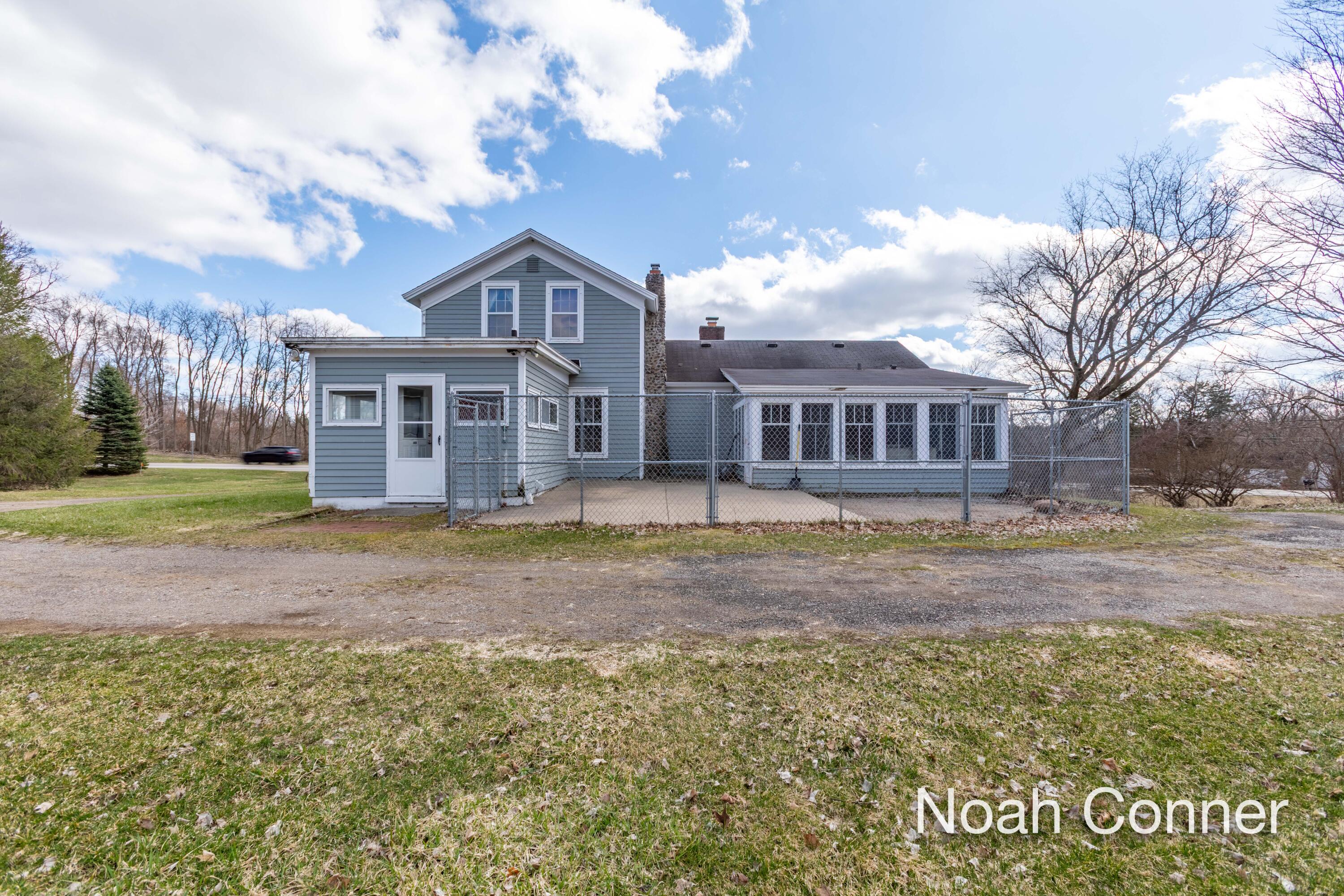 5295 Belding Road NE