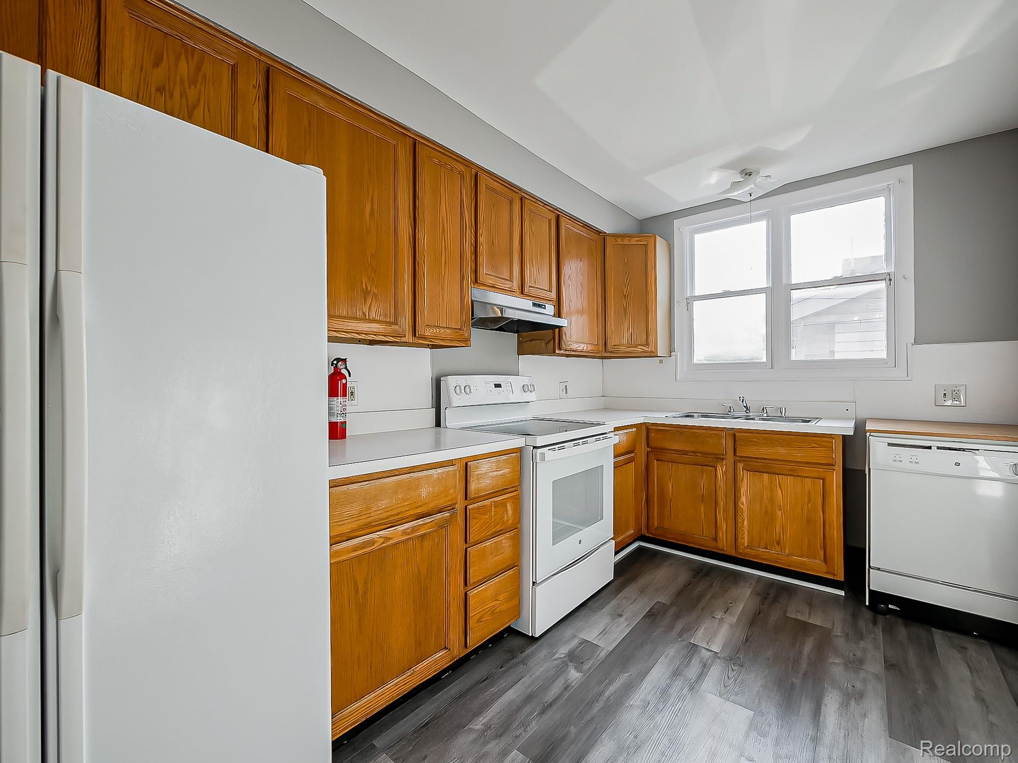 1809 Jackson Avenue 1