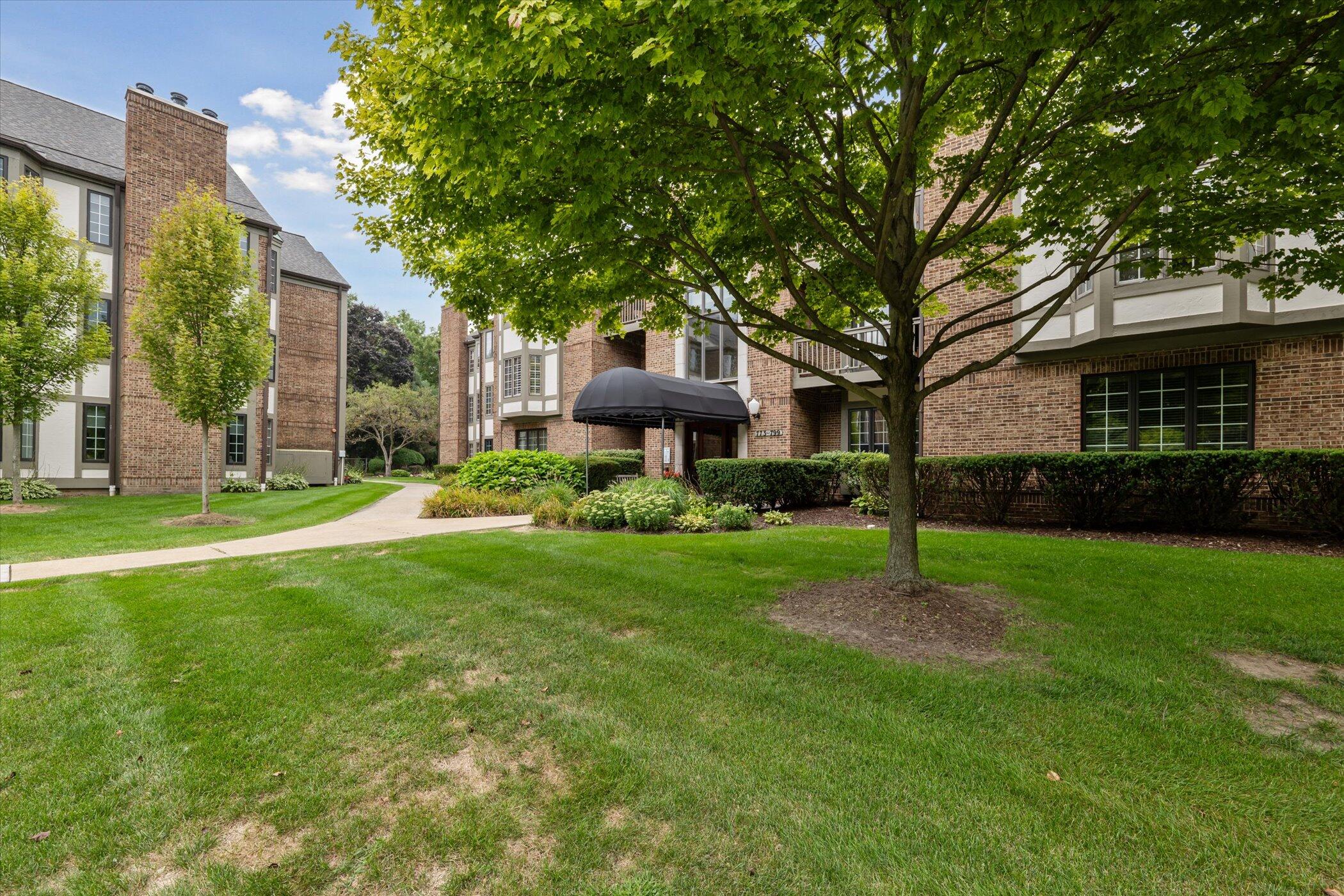 797 Deer Court