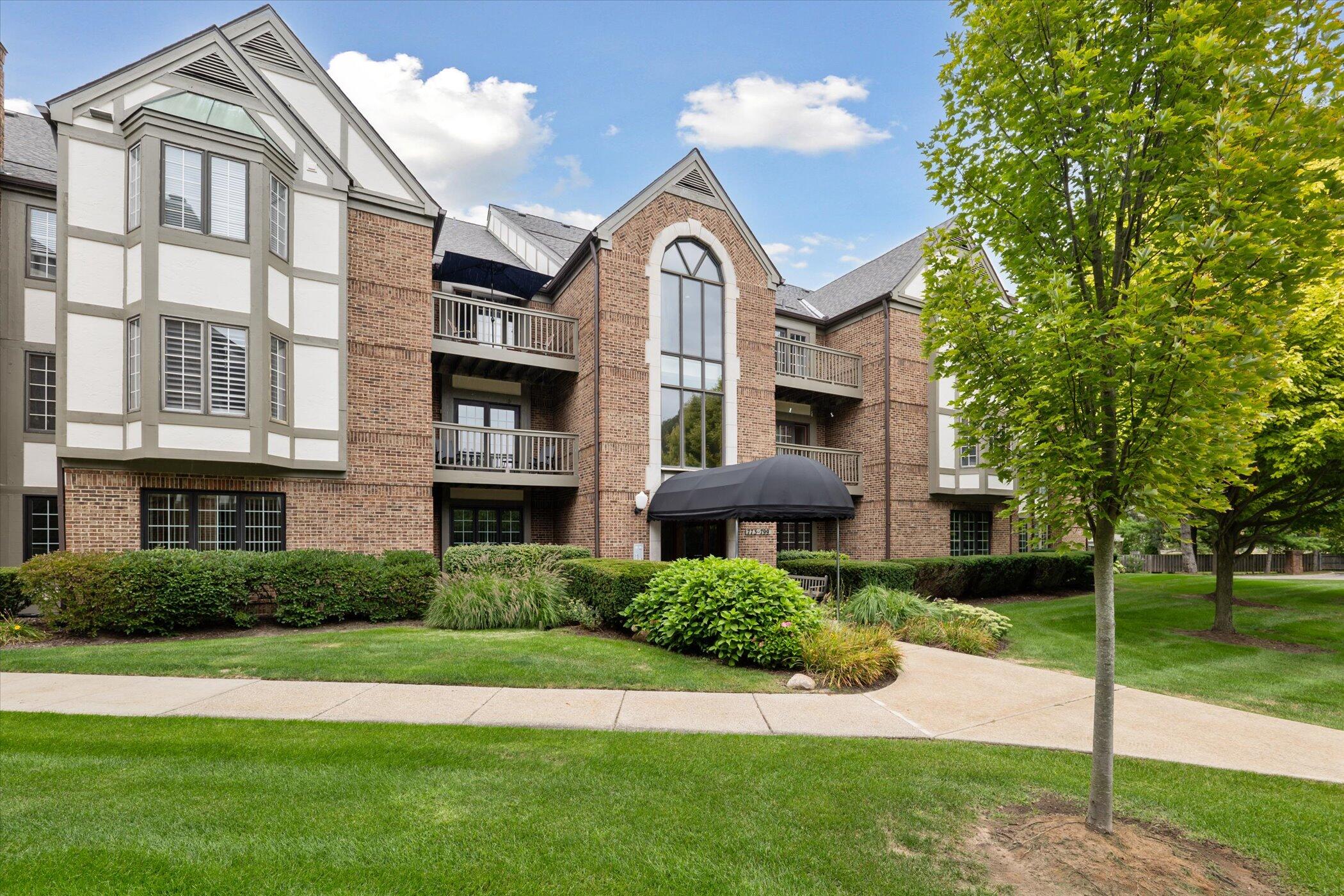 797 Deer Court