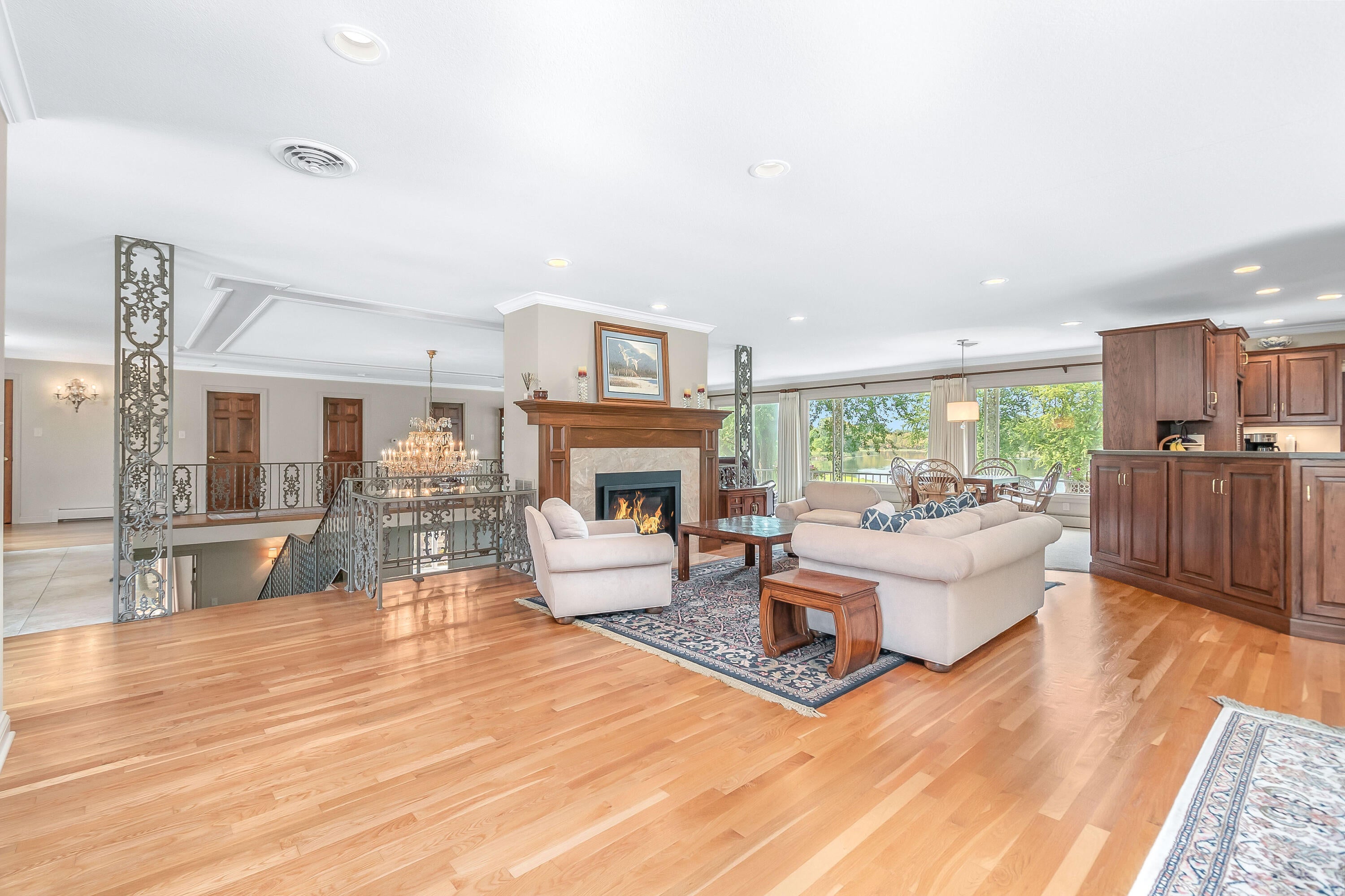 686 Leonard Drive