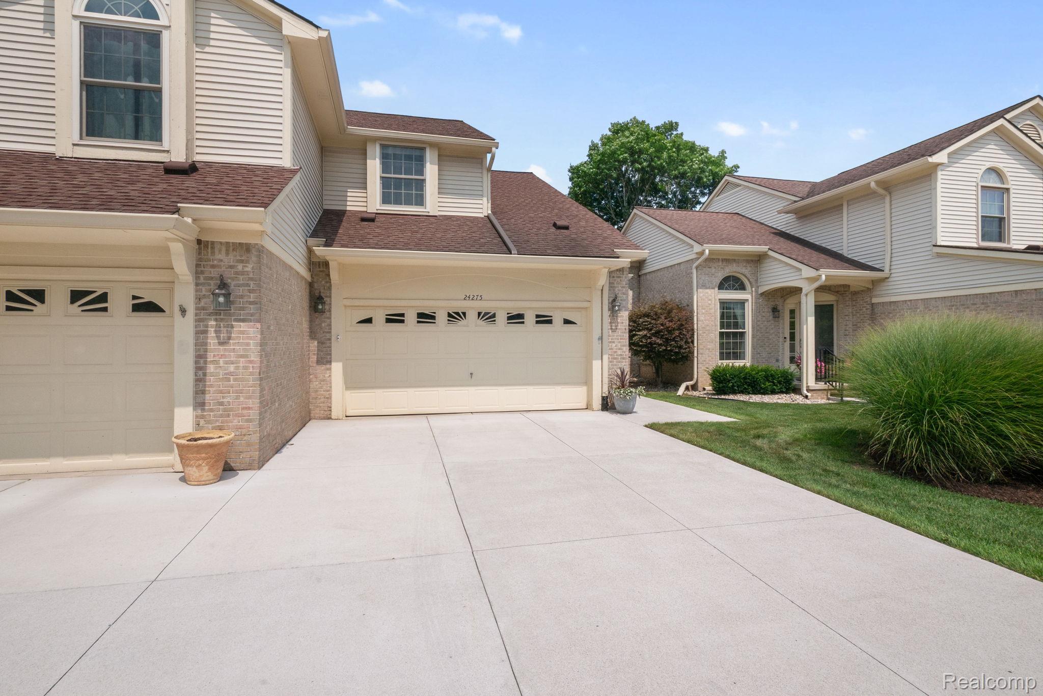 24275 Weathervane Court