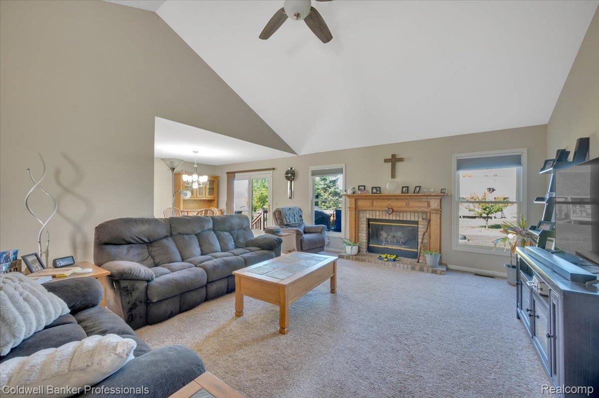 3803 Wedgewood Drive