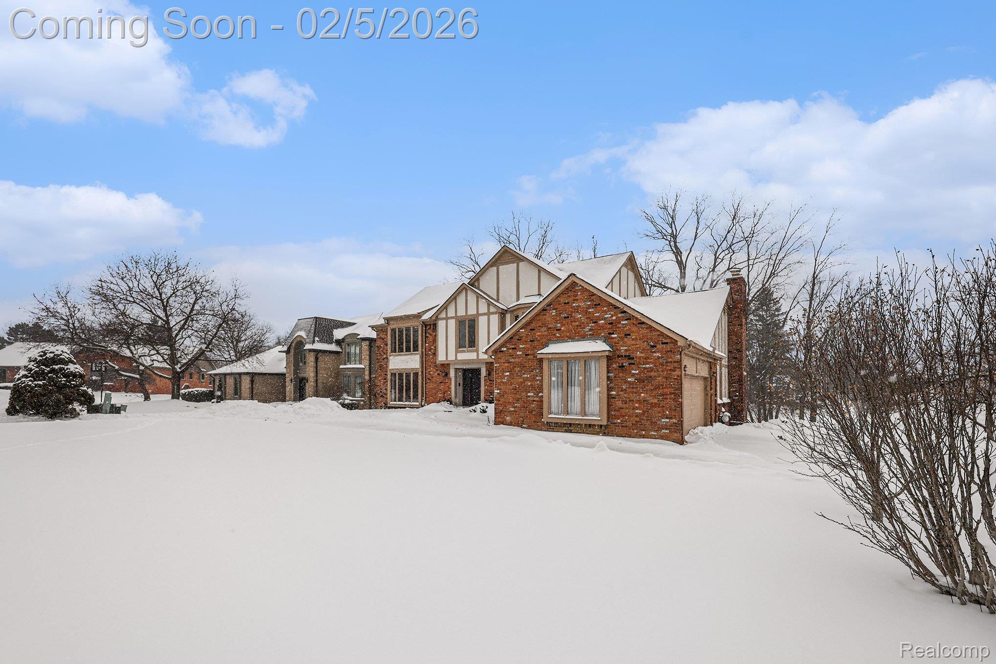 1680 Edinborough Drive