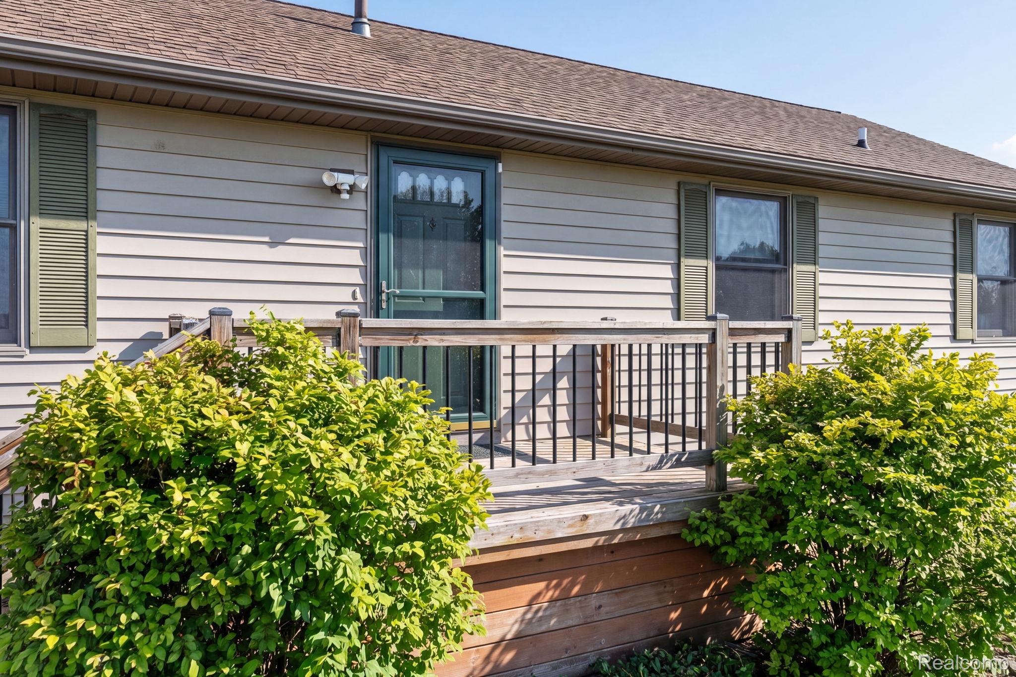9889 Ditch Road