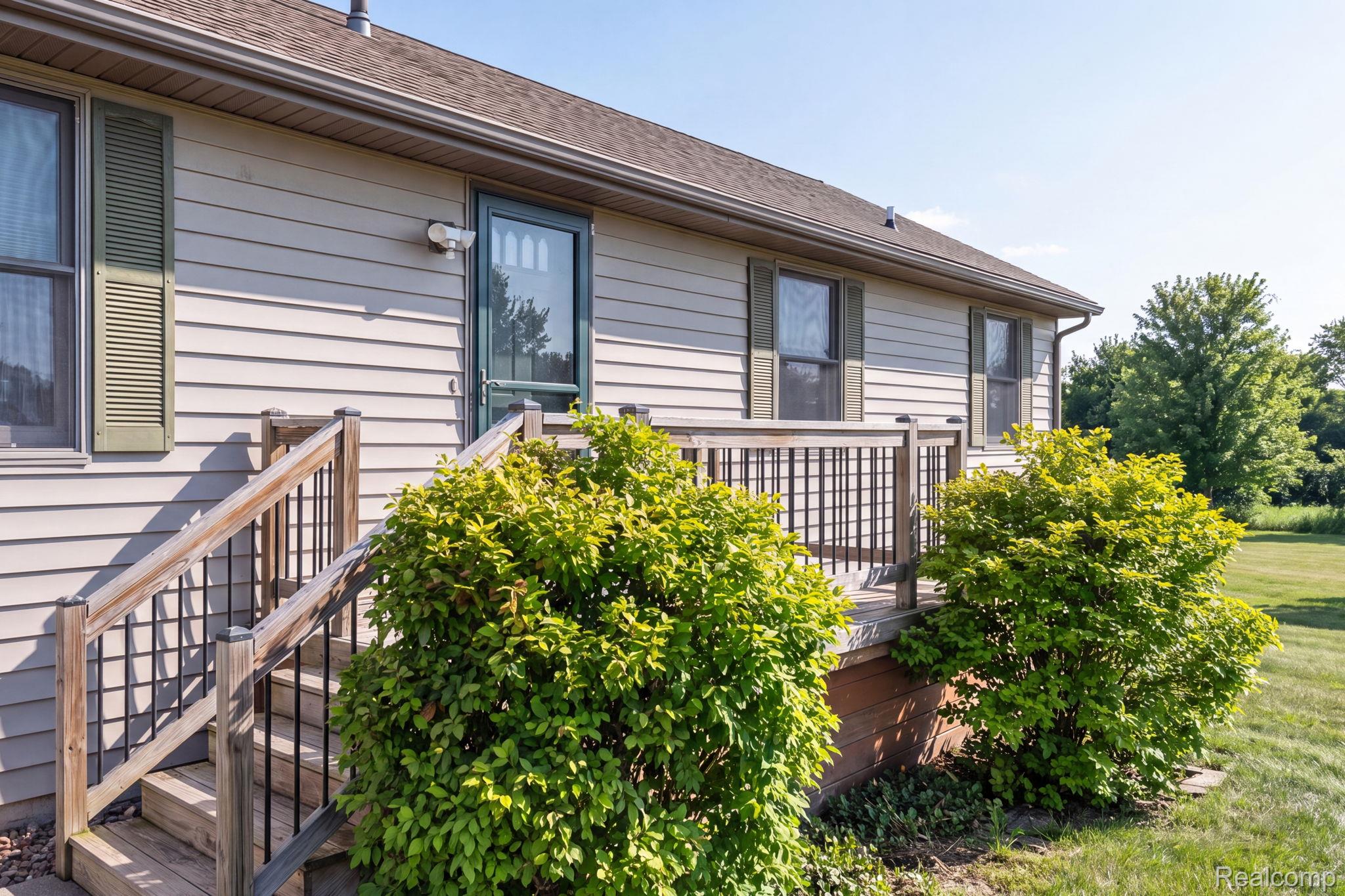 9889 Ditch Road