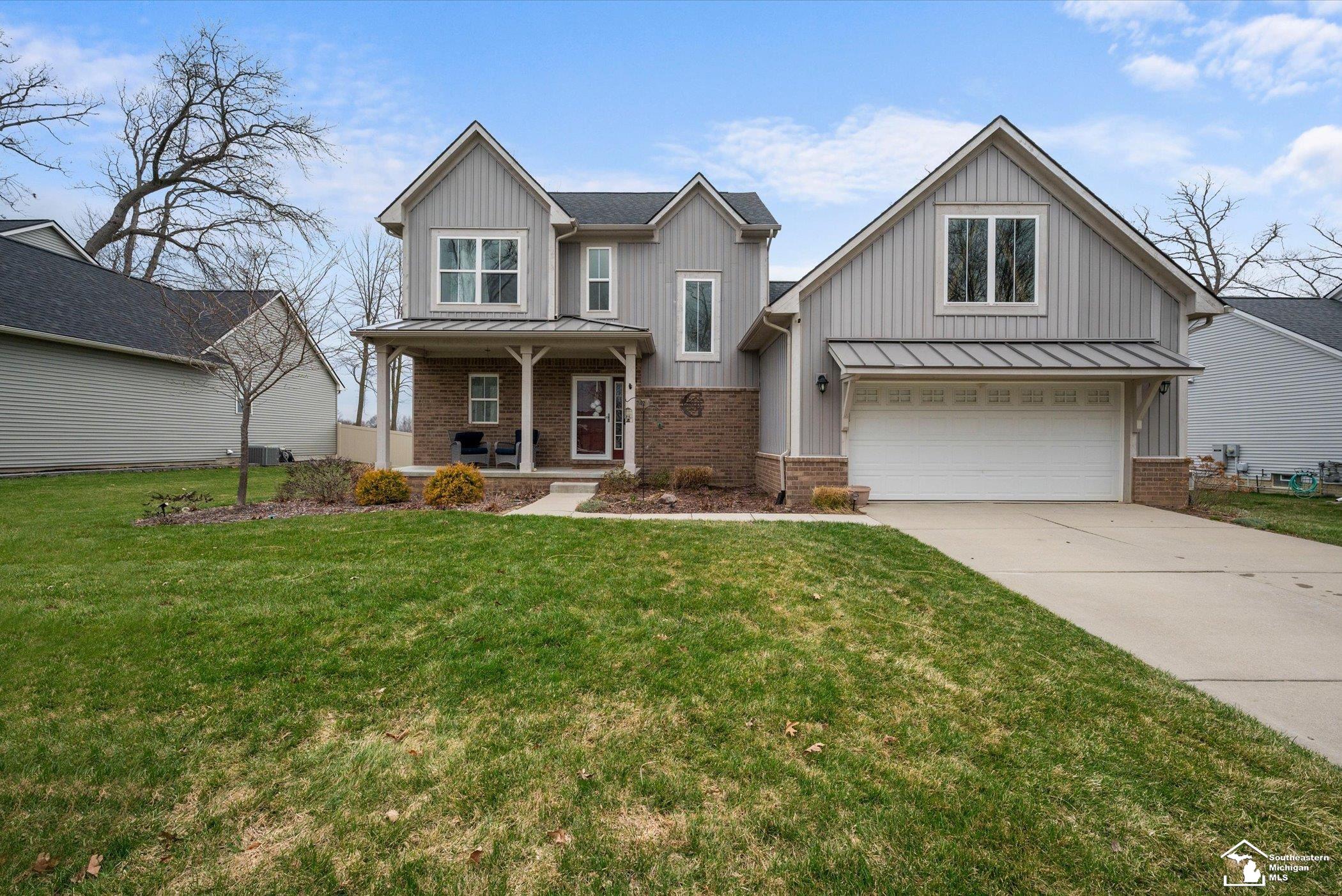 742 Forest Lane