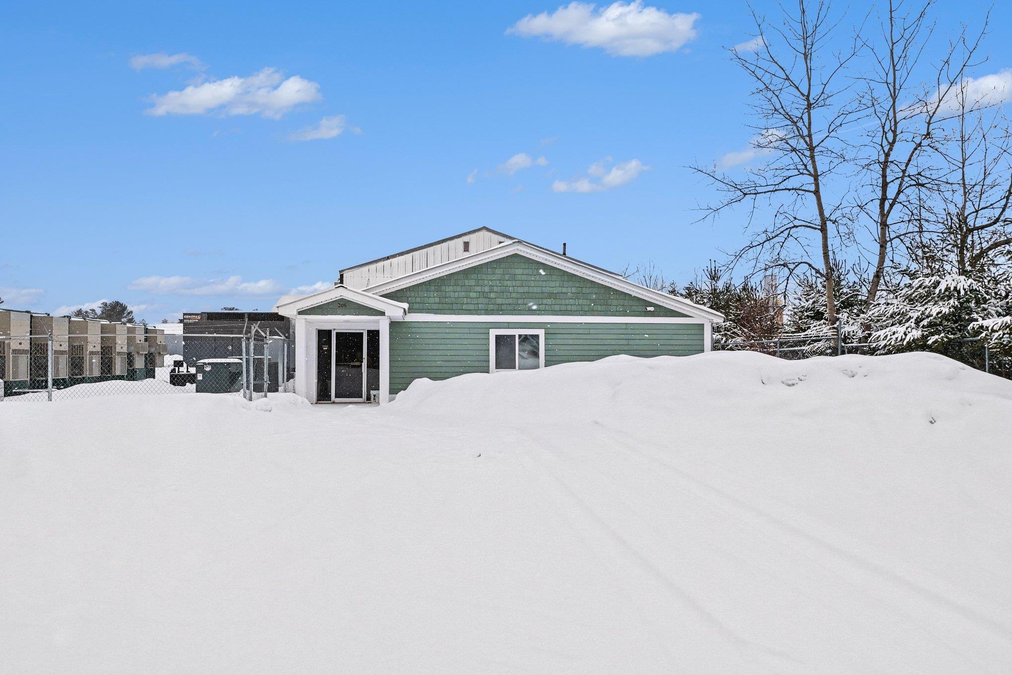 206 E Park Drive
