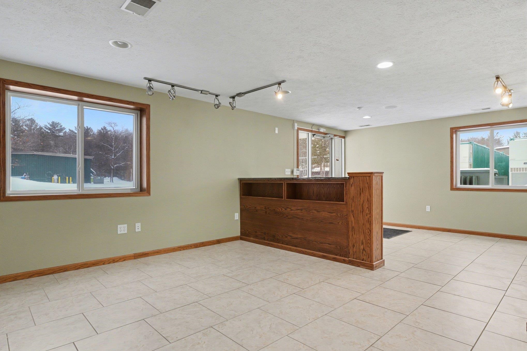 206 E Park Drive