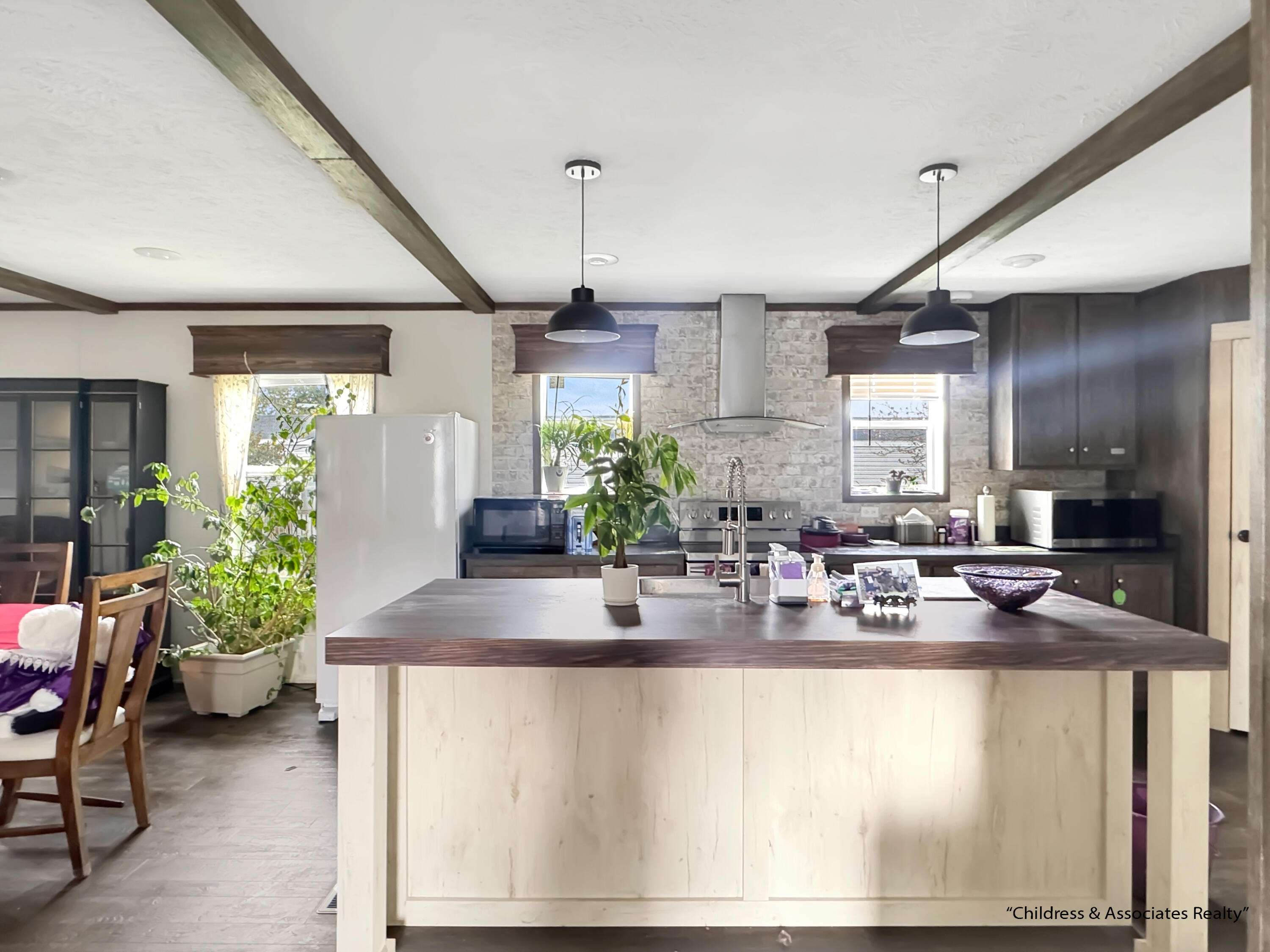 7342 Old Hickory Drive NE