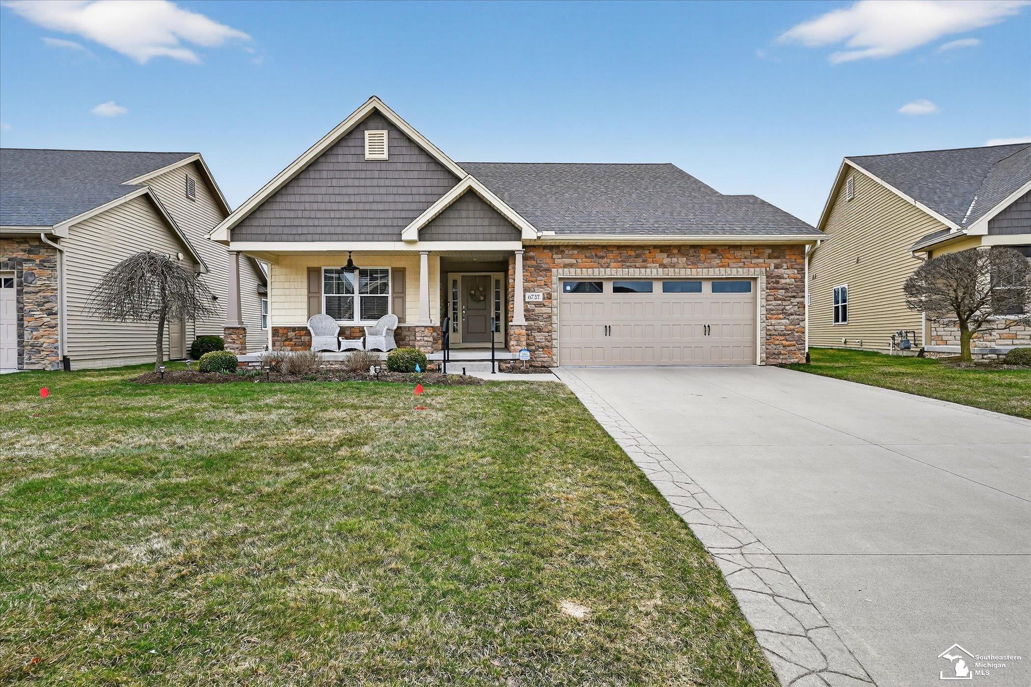 6727 W Summer Breeze Drive