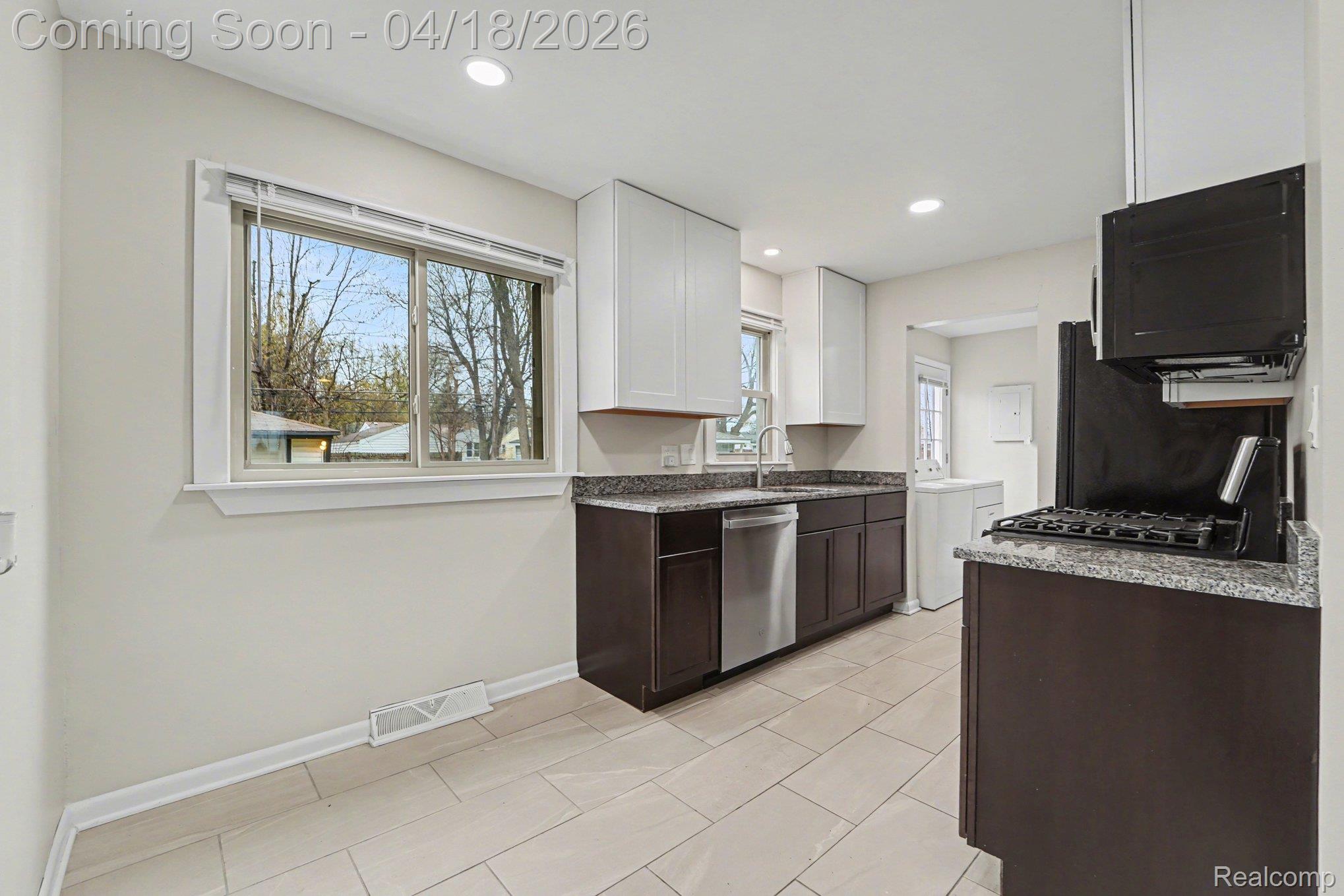 23578 Blackett Avenue