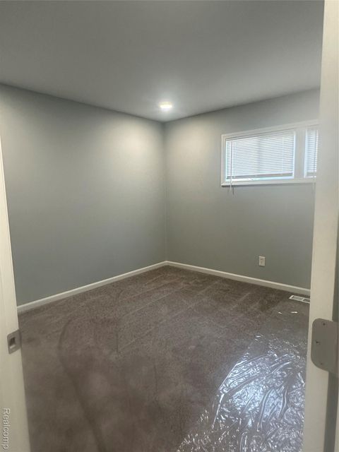 Tiny photo for 1917 Keppen Boulevard, Lincoln Park City, MI 48146 (MLS # 20261020253)