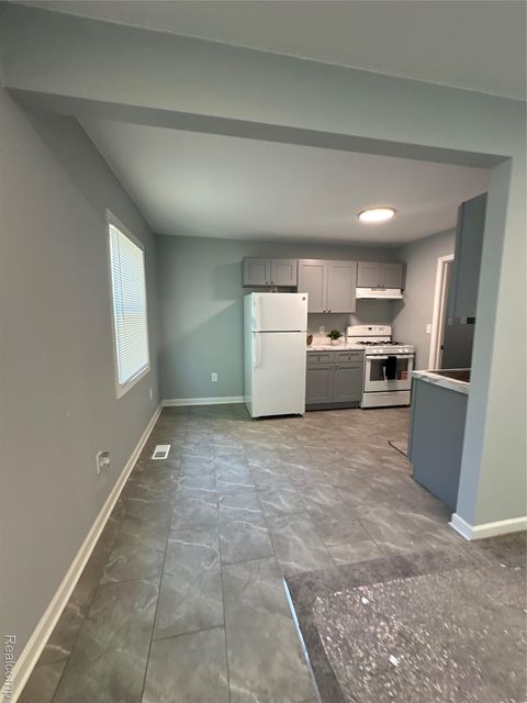 Tiny photo for 1917 Keppen Boulevard, Lincoln Park City, MI 48146 (MLS # 20261020253)