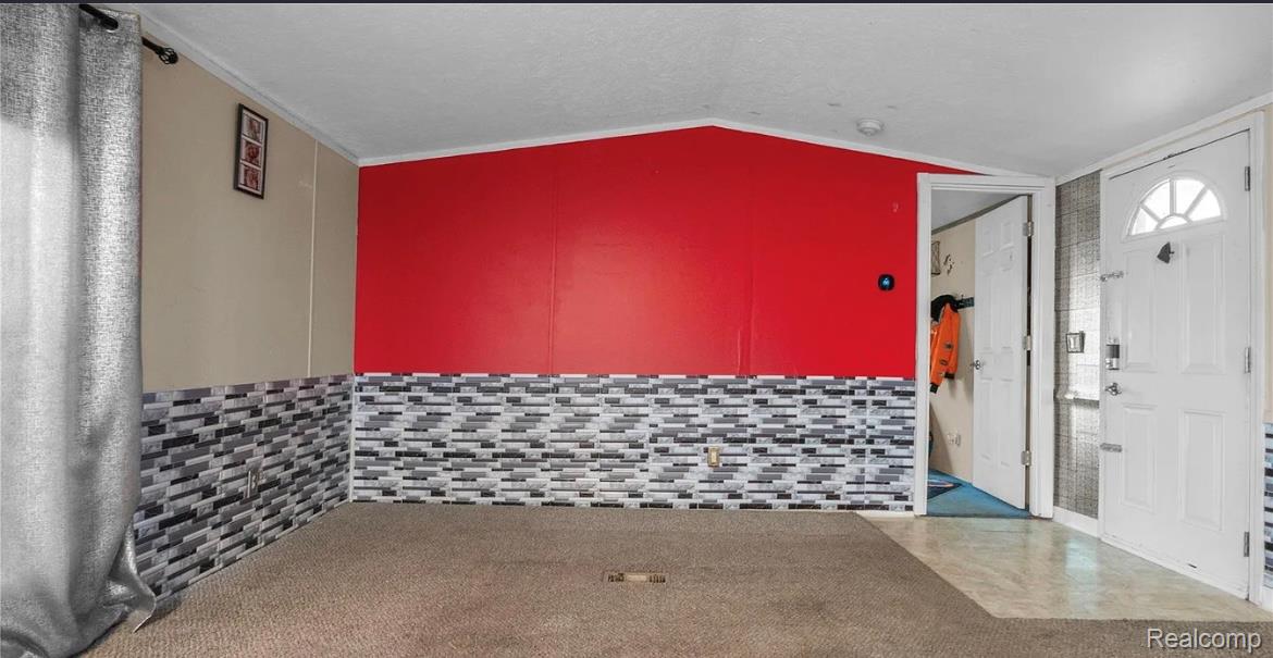 Macomb Township, Michigan 48044, United States, 2 Bedrooms Bedrooms, ,1 BathroomBathrooms,Residential,Active,193265