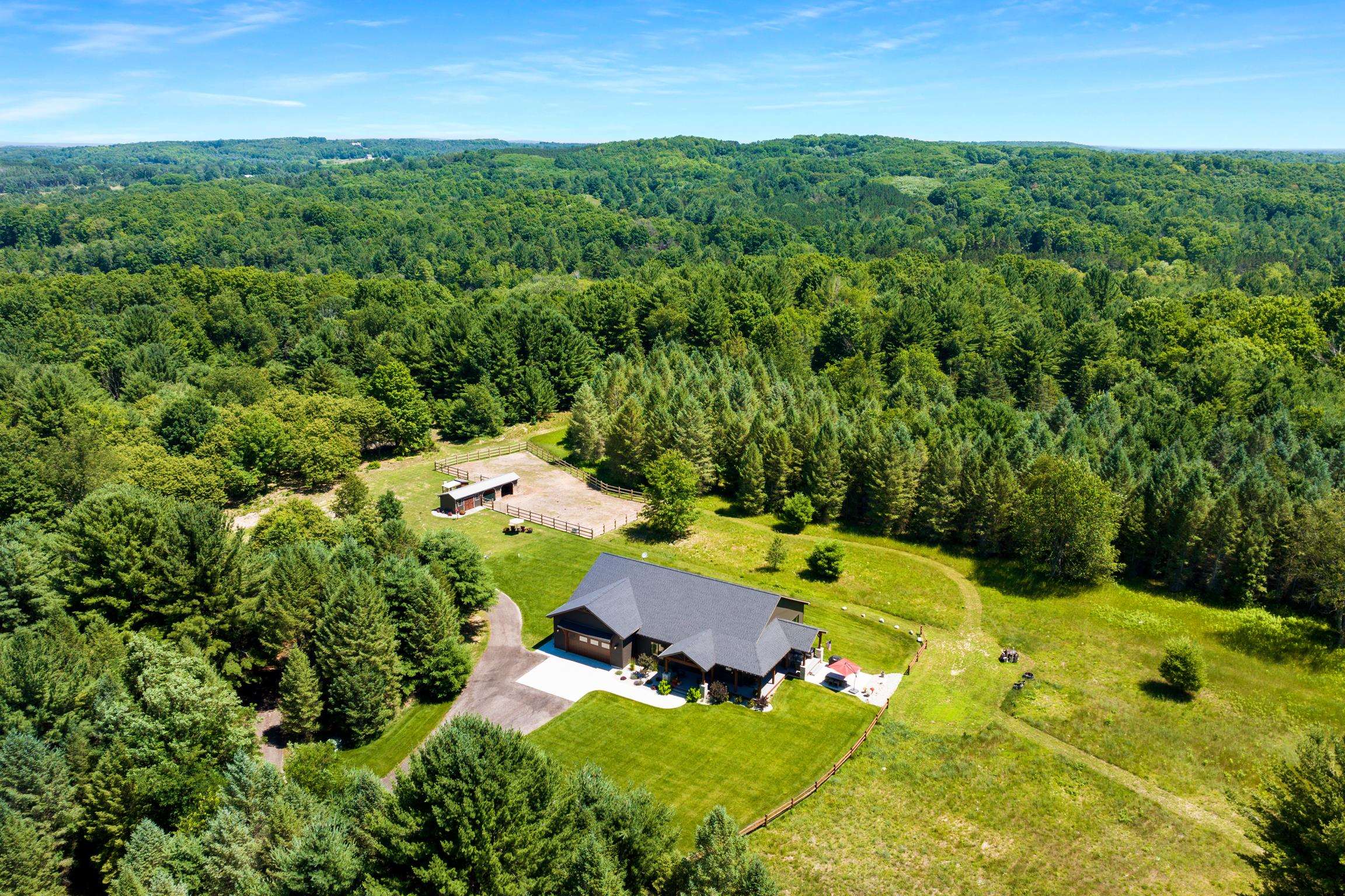 11215 Appleridge Trail