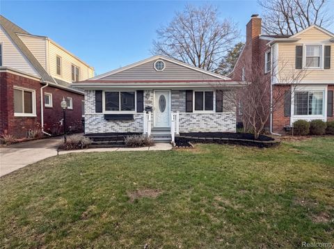 916 Longfellow Avenue Royal Oak City MI 48067