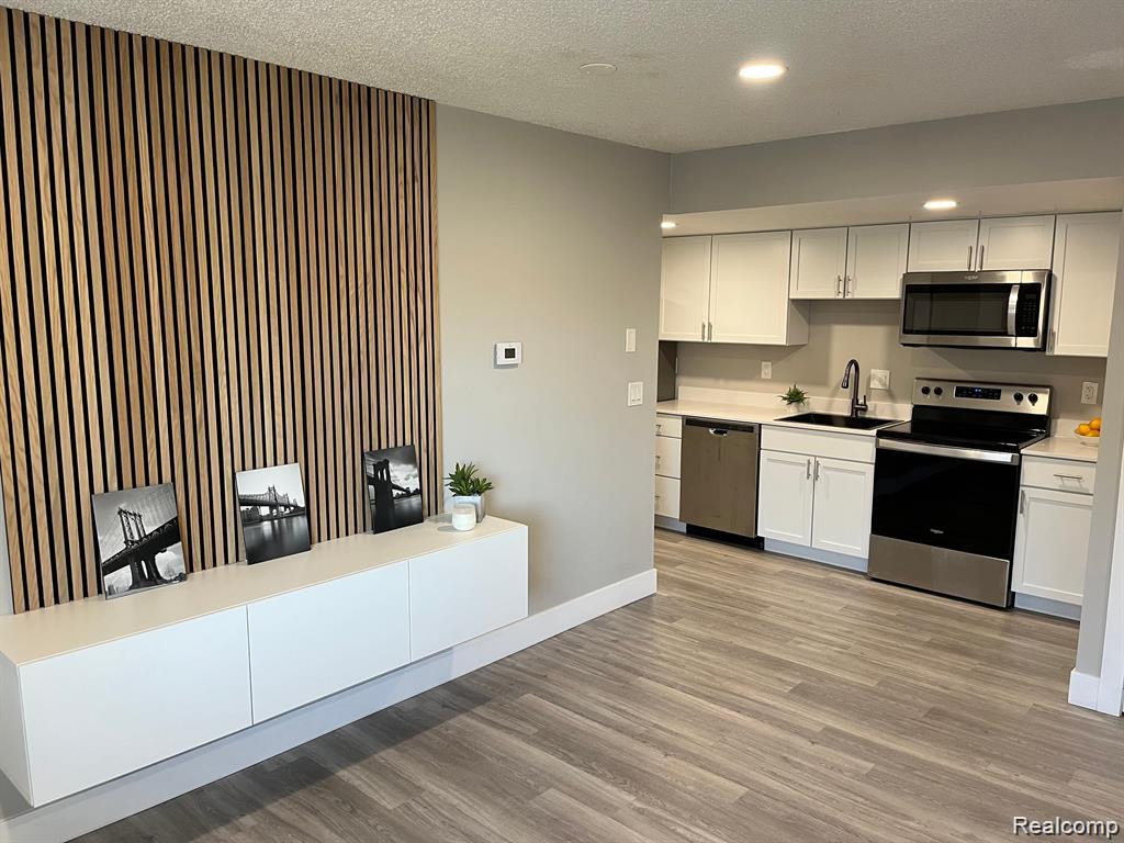 2639 Columbia Road 8