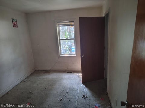 Tiny photo for 20890 Ridgemont Road, Harper Woods City, MI 48225 (MLS # 20261071304)