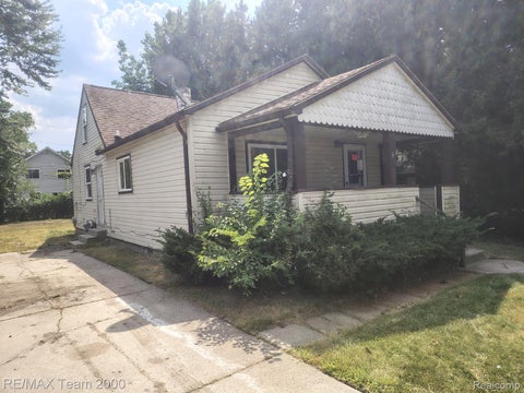 Tiny photo for 20890 Ridgemont Road, Harper Woods City, MI 48225 (MLS # 20261071304)