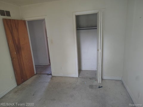 Tiny photo for 20890 Ridgemont Road, Harper Woods City, MI 48225 (MLS # 20261071304)